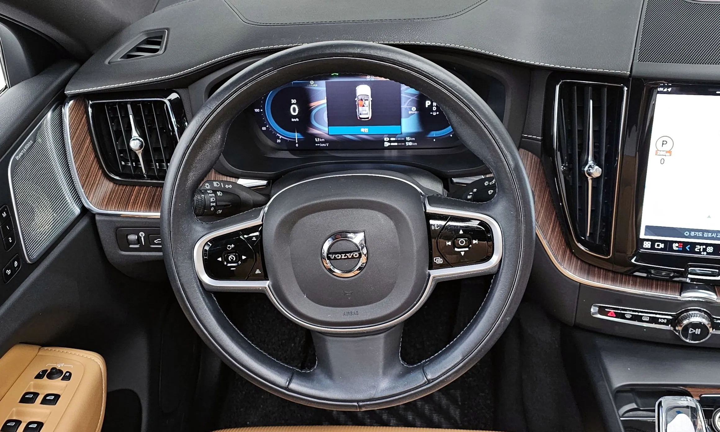 Volvo XC60 Gen 2 превью 13