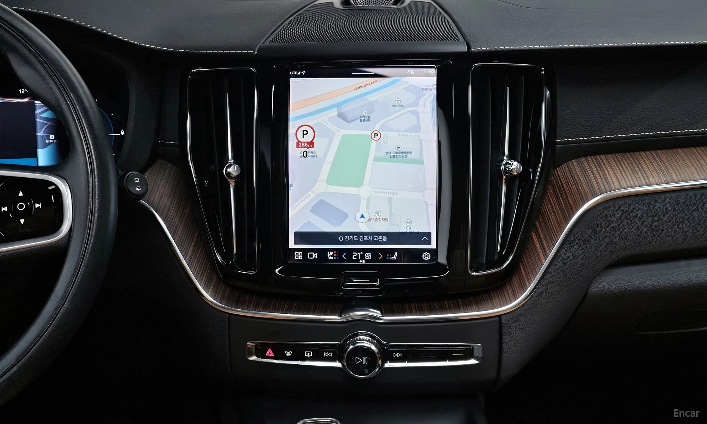 Volvo XC60 Gen 2 превью 15