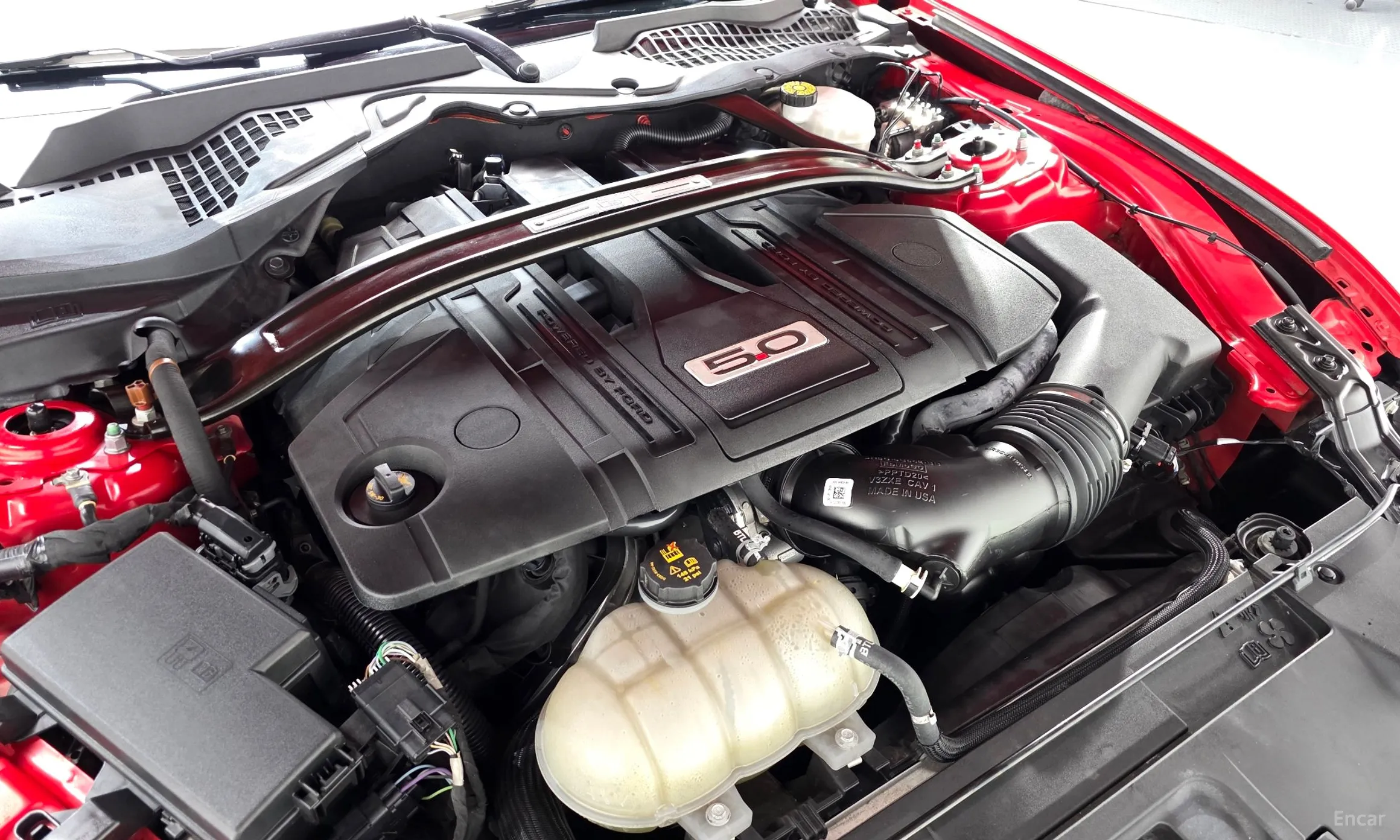 Ford Mustang превью 6