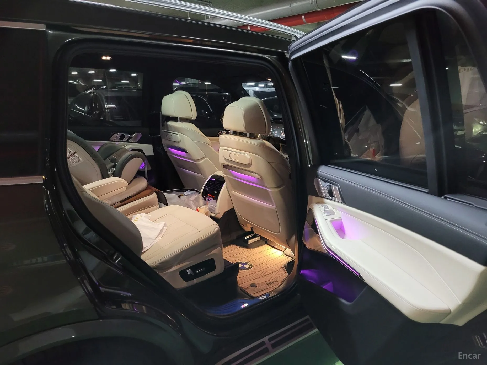 BMW X7 (G07) превью 13