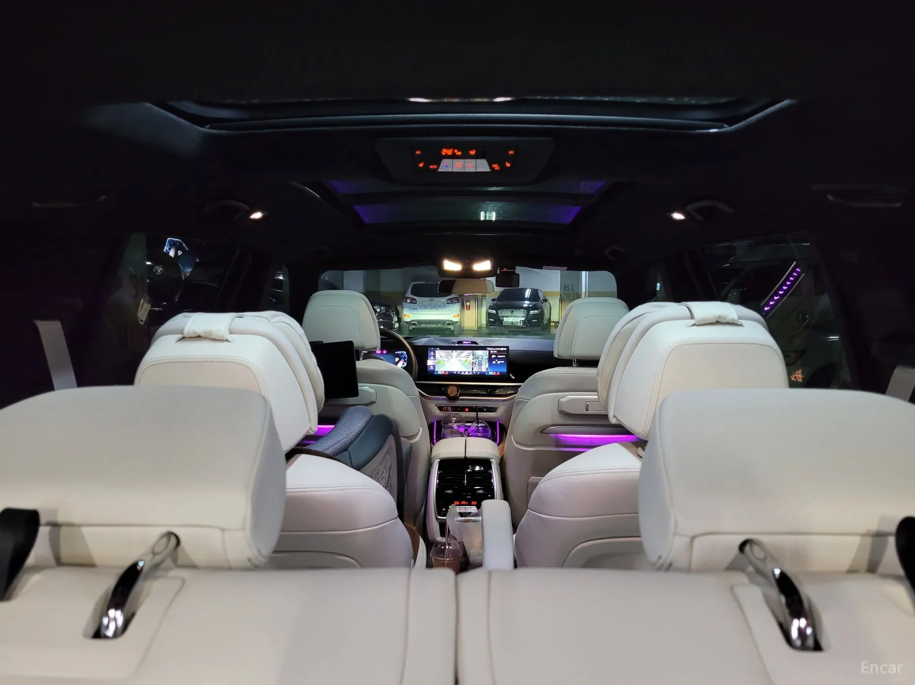 BMW X7 (G07) превью 14