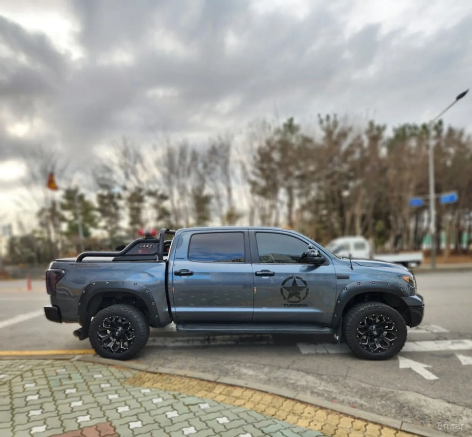 Toyota tundra превью 4