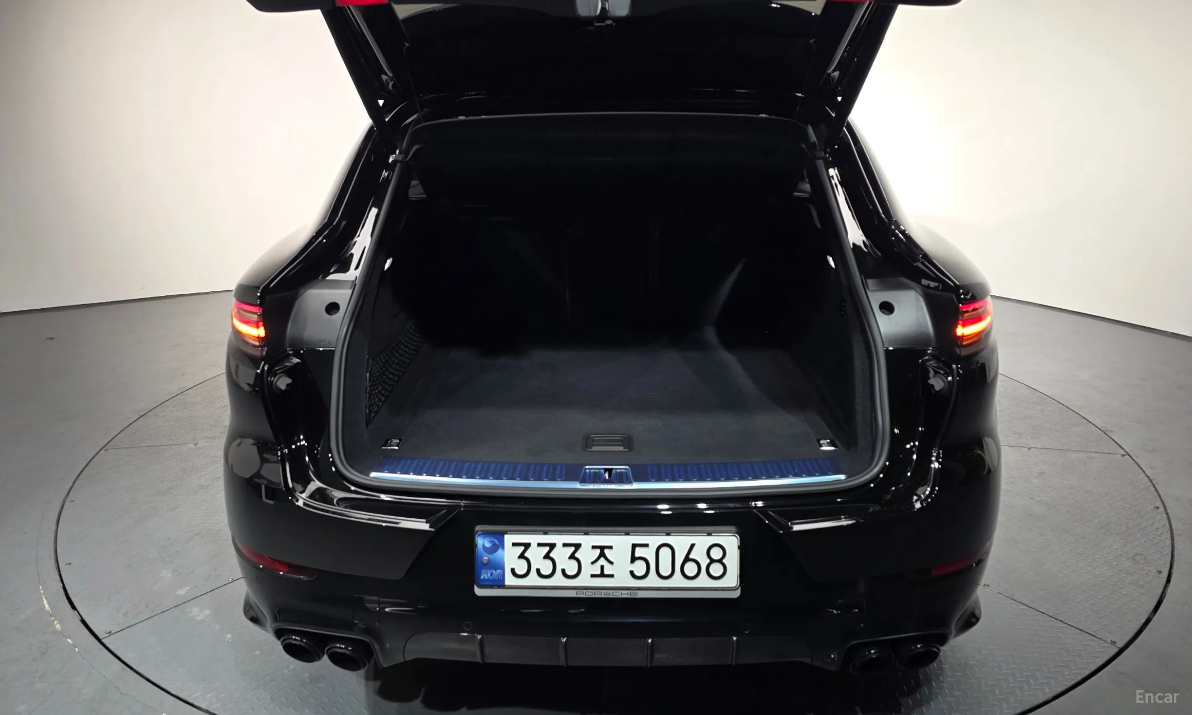 Porsche Cayenne (PO536) превью 20