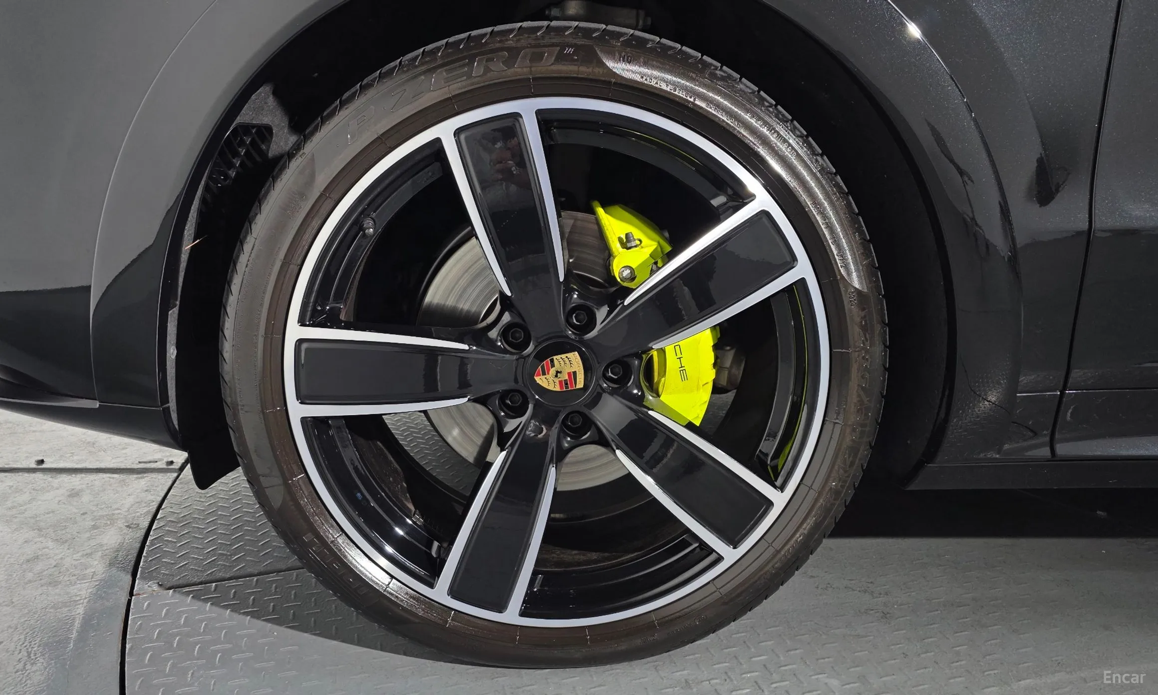 Porsche Cayenne (PO536) превью 5