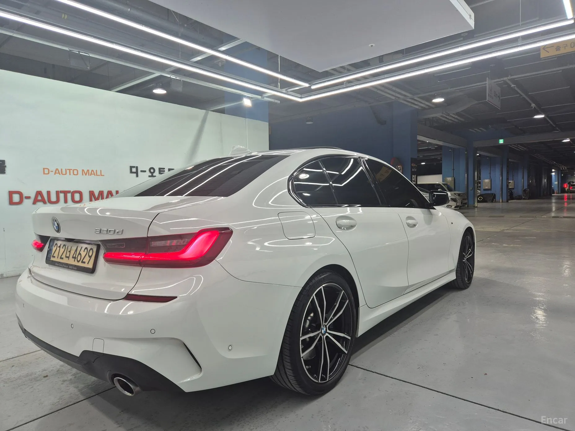 BMW 3 Series (G20) превью 5