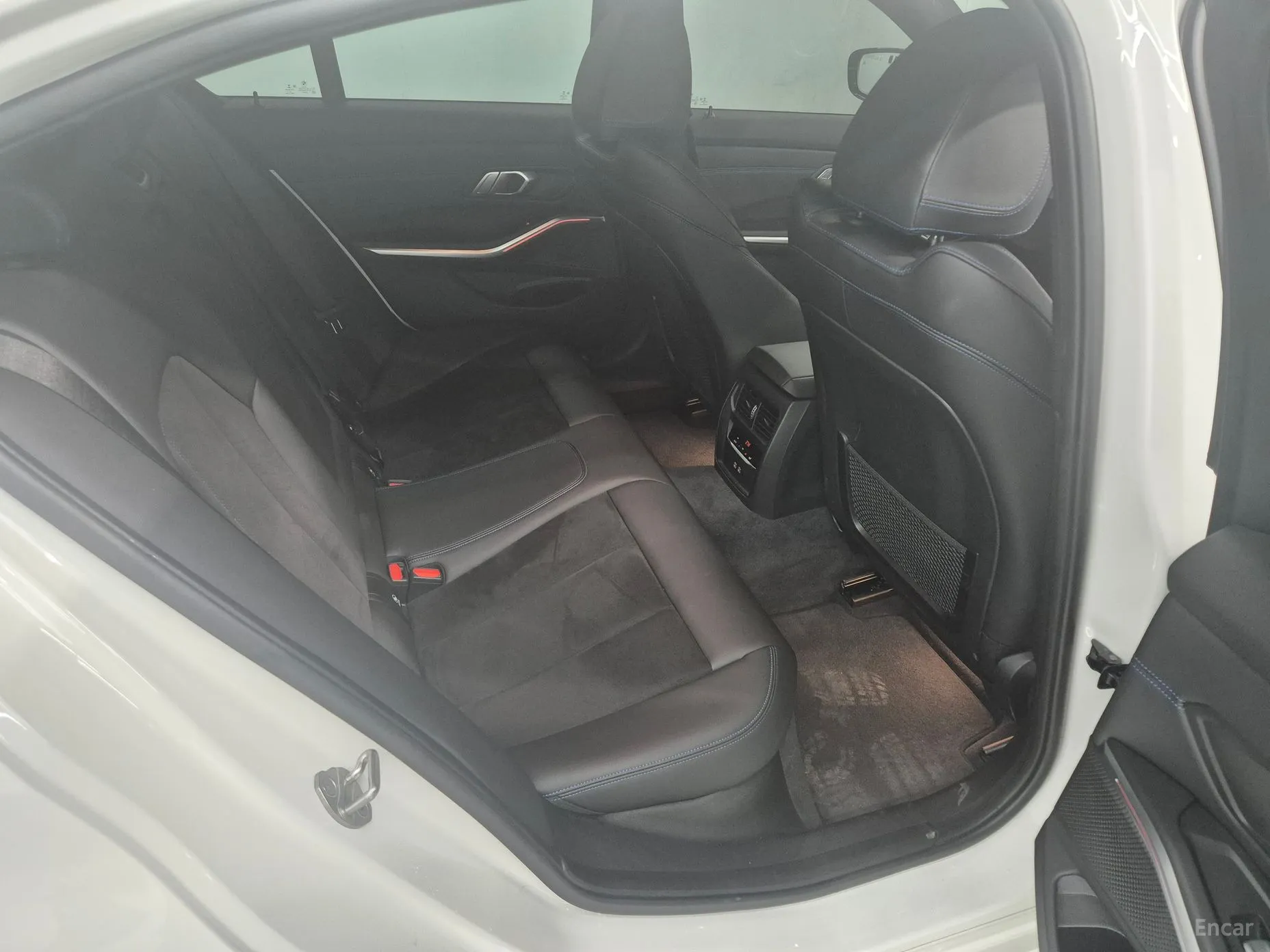 BMW 3 Series (G20) превью 8