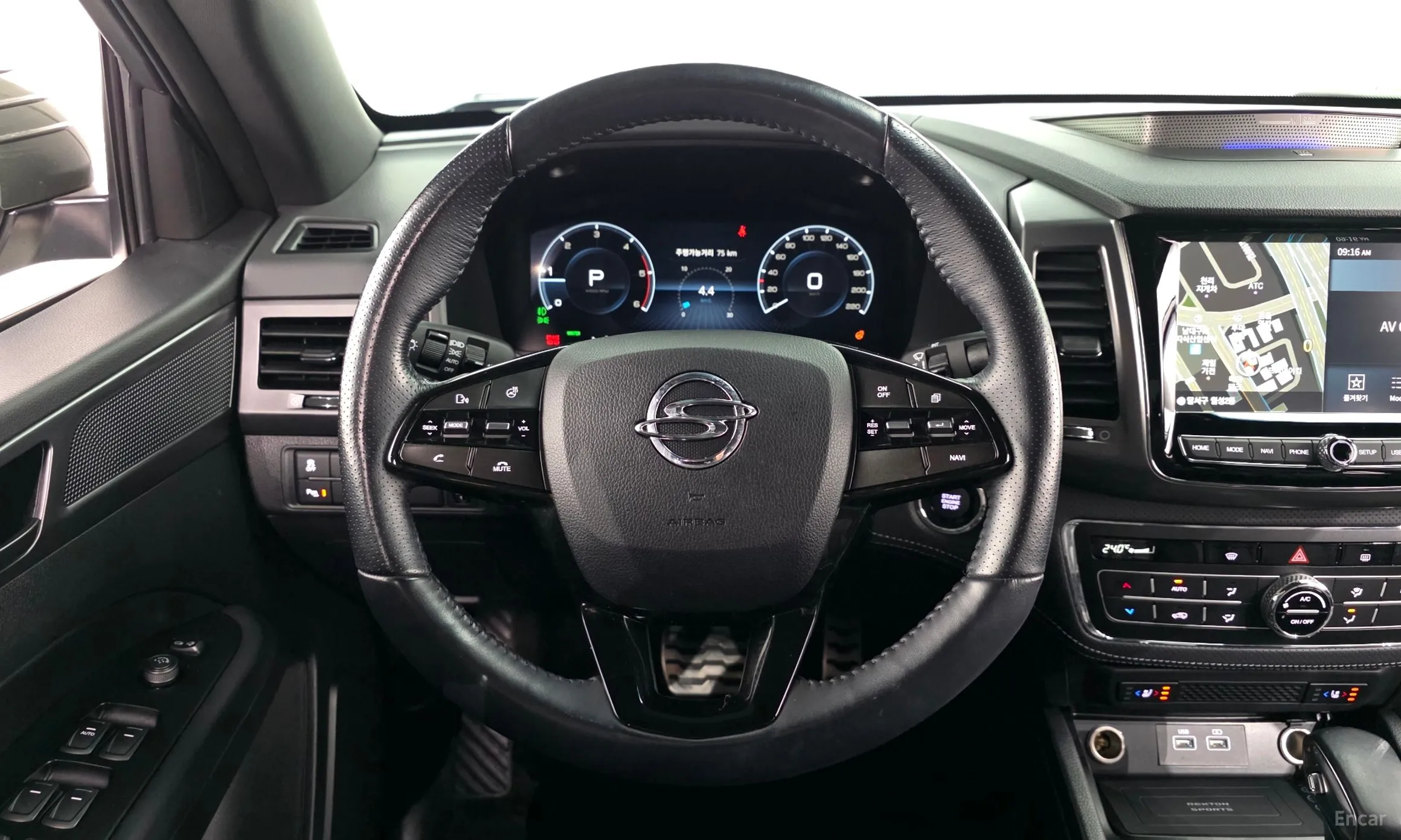 KG Mobility (SsangYong) Rexton Sports Khan превью 13