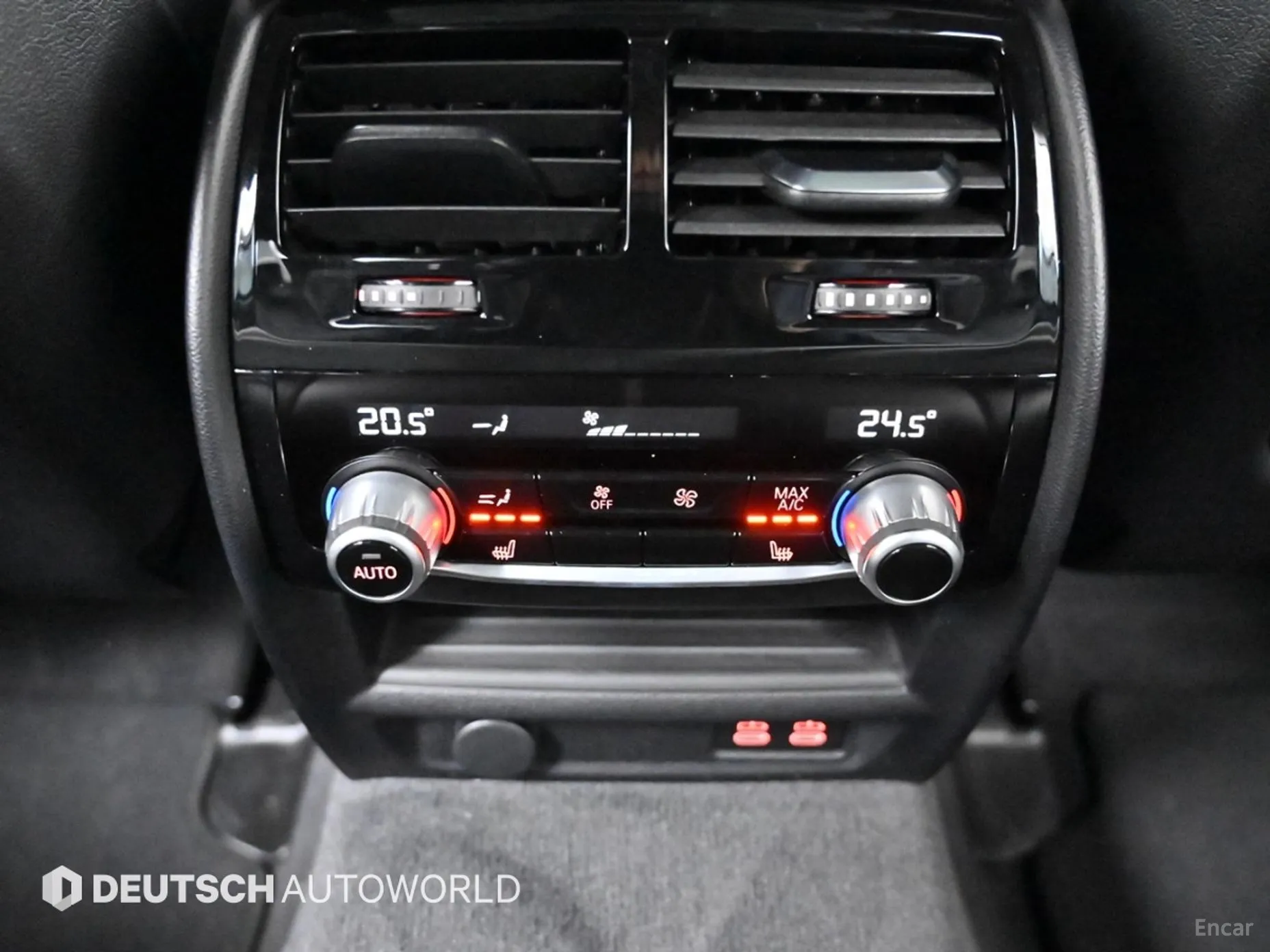 BMW 5 Series (G30) превью 16