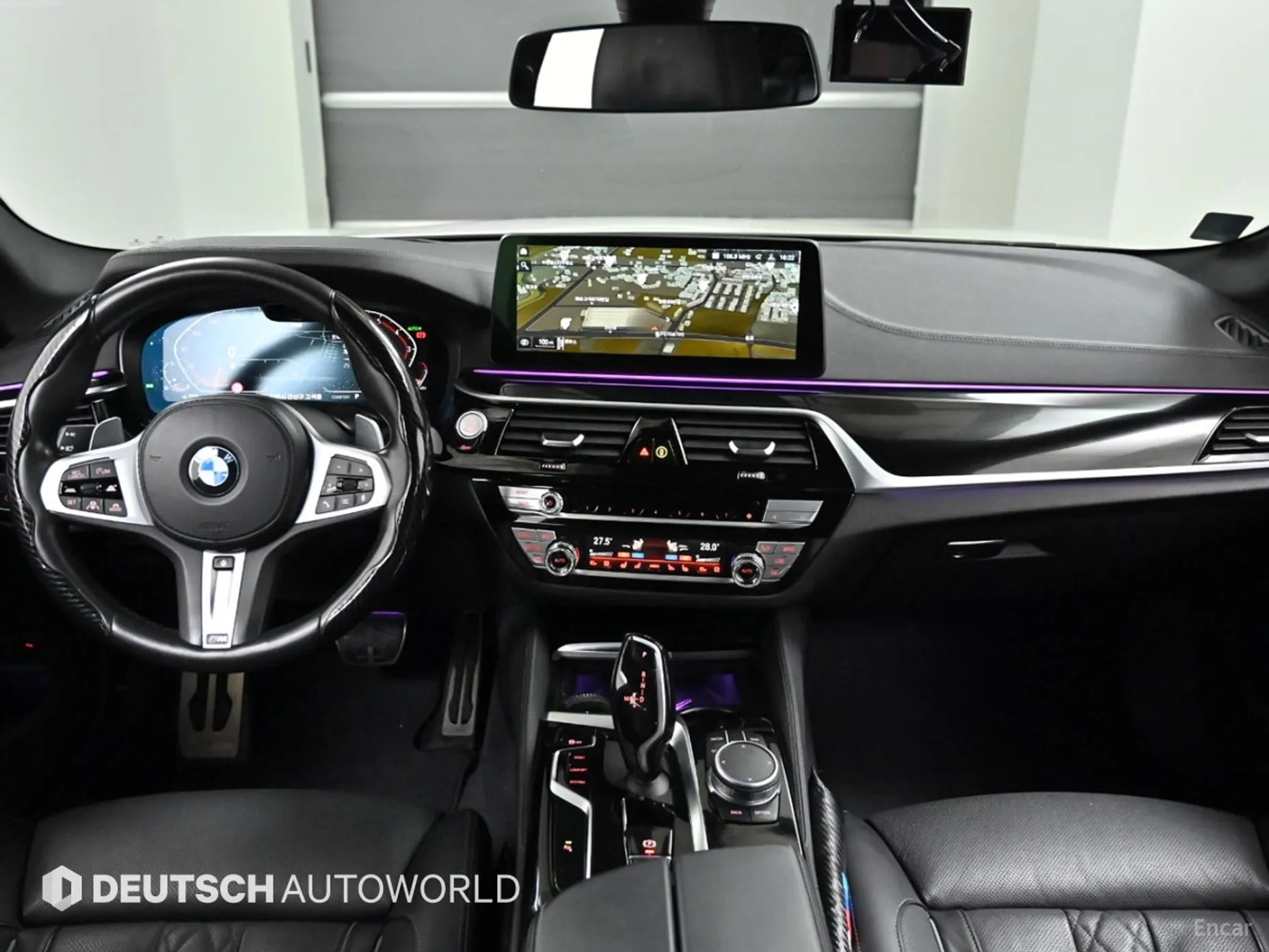 BMW 5 Series (G30) превью 7