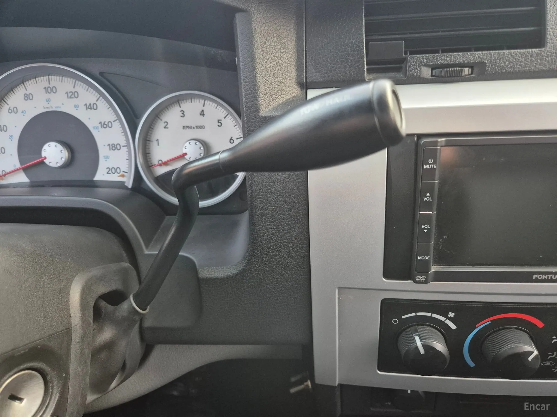 Dodge Dakota превью 10