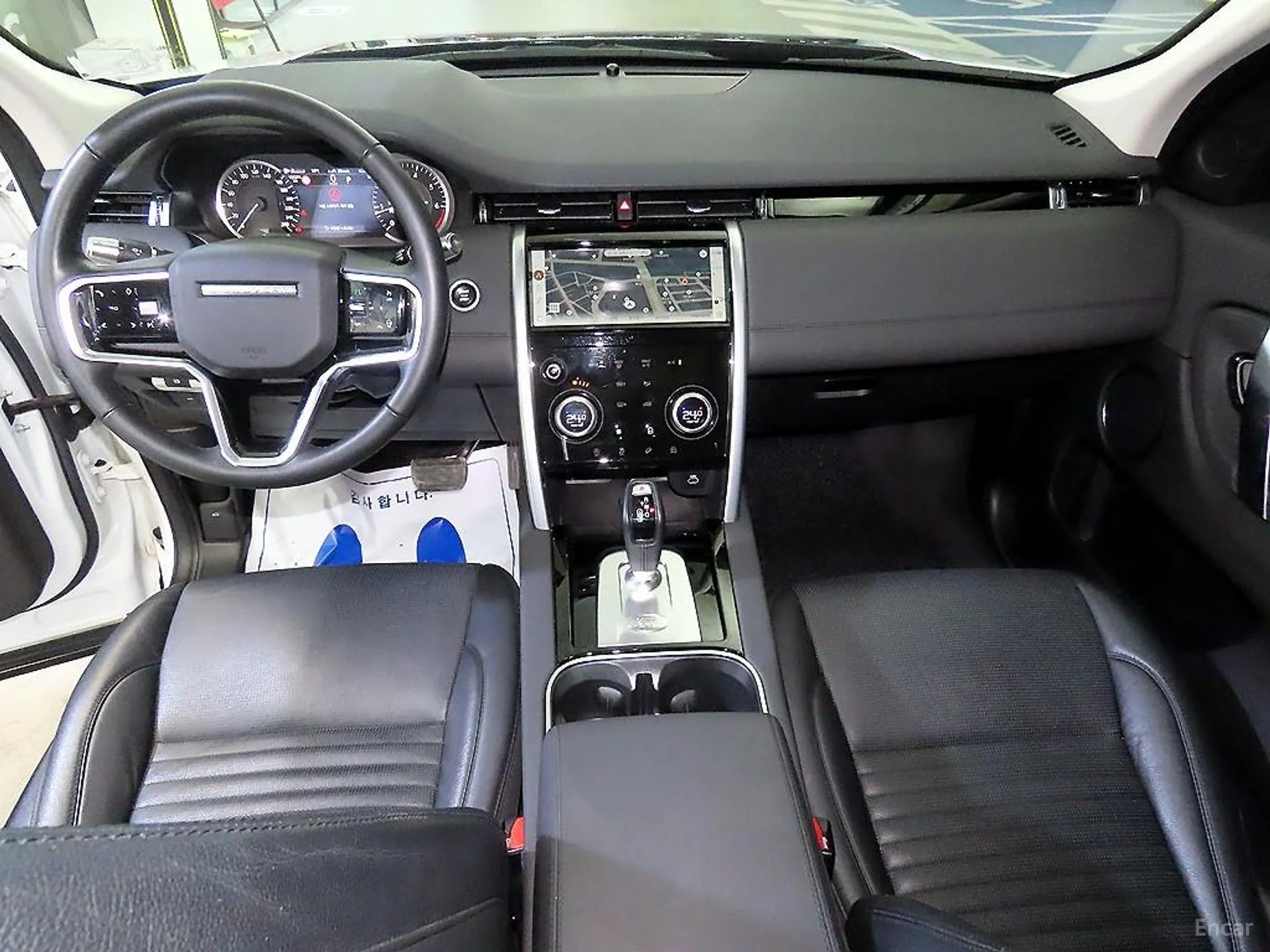 Land Rover Discovery Sports превью 10