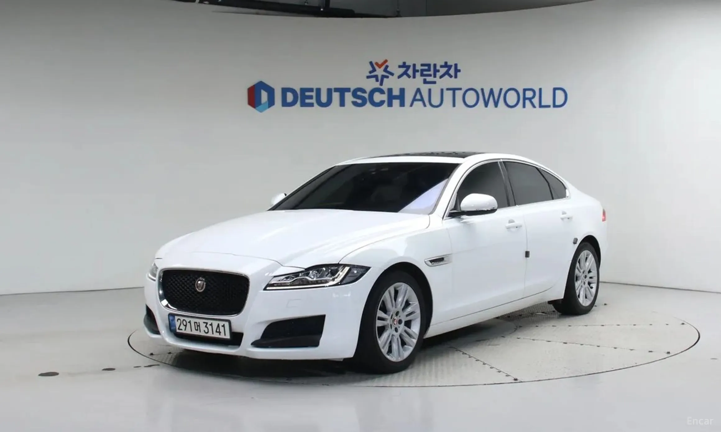 Jaguar XF (x260) превью 2