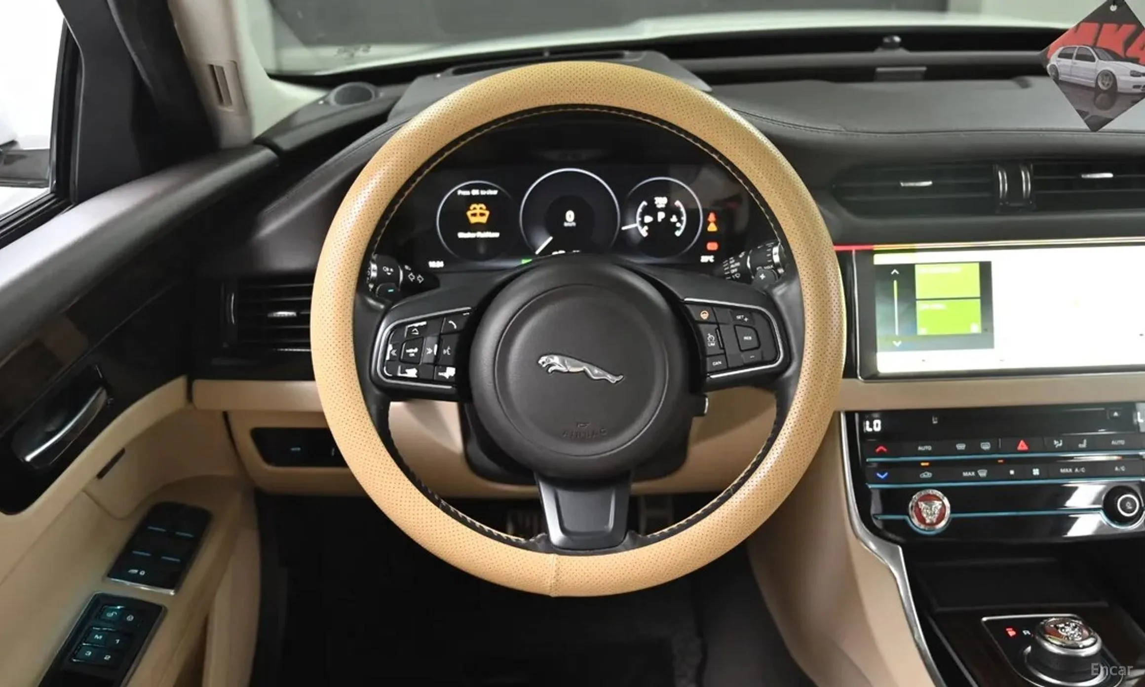 Jaguar XF (x260) превью 9