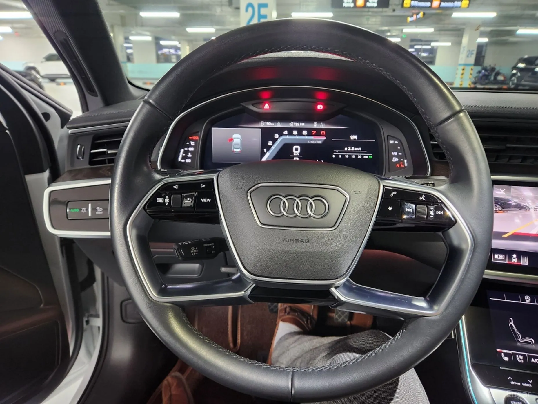 Audi A6 (C8) превью 17