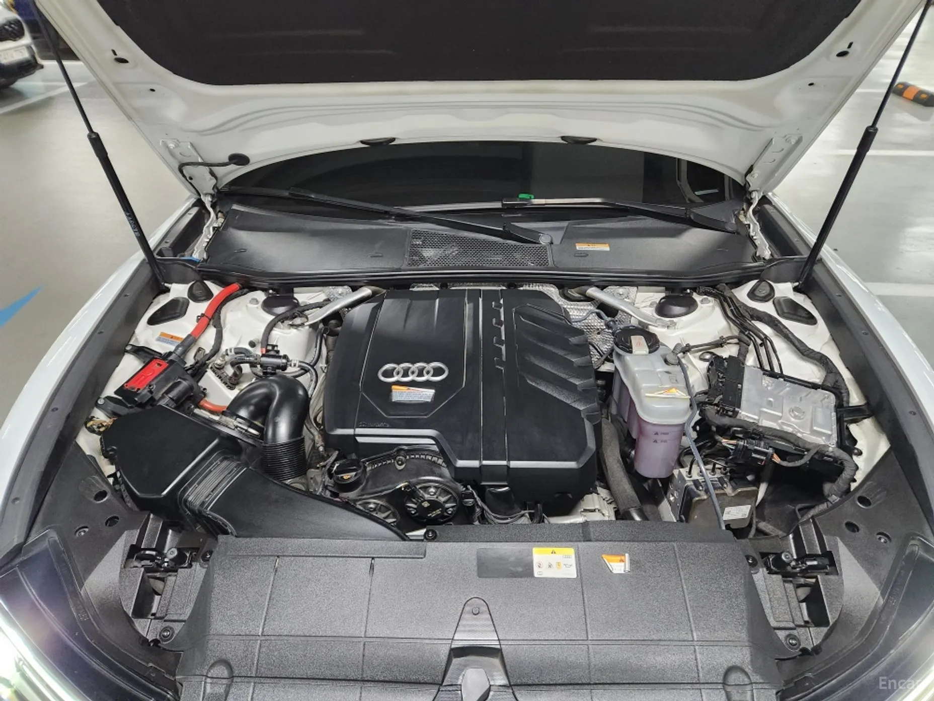 Audi A6 (C8) превью 19