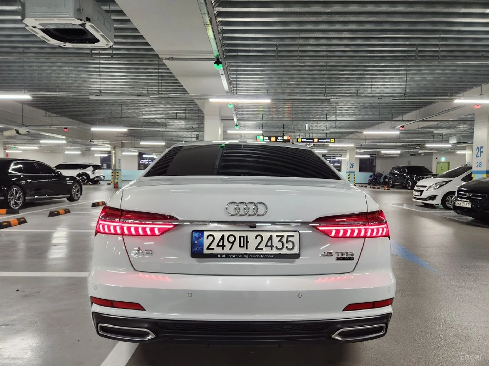 Audi A6 (C8) превью 5