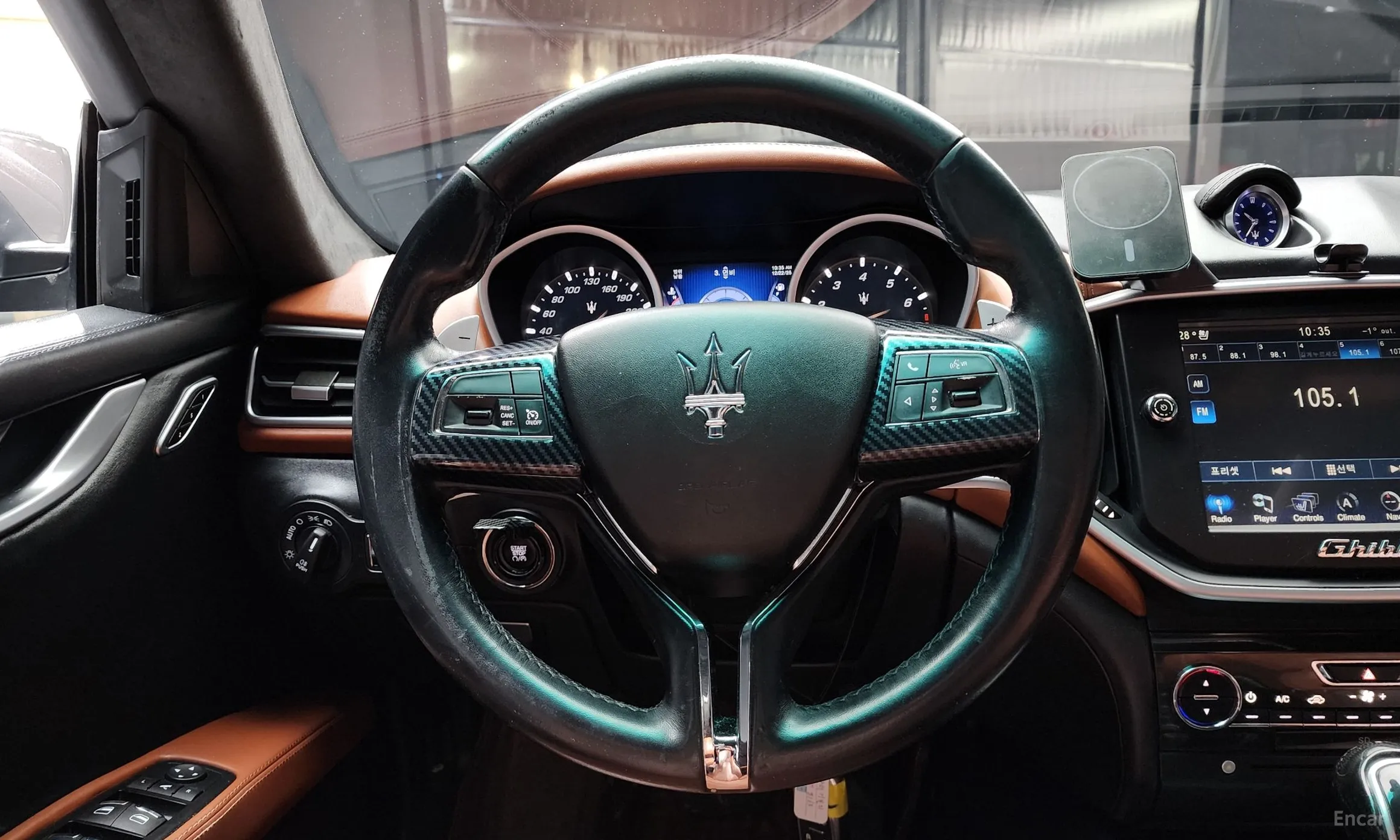 Maserati Ghibli превью 13