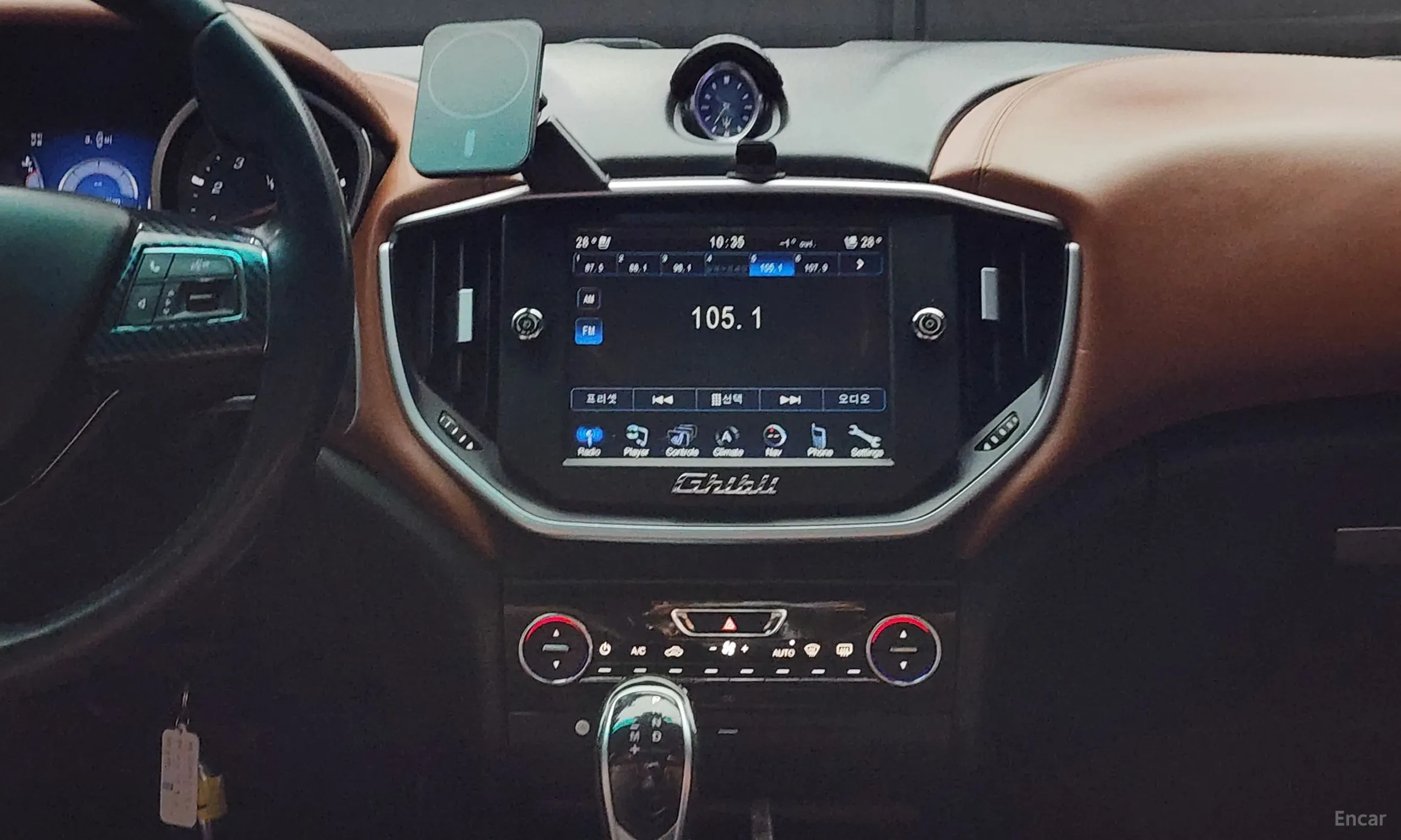Maserati Ghibli превью 14