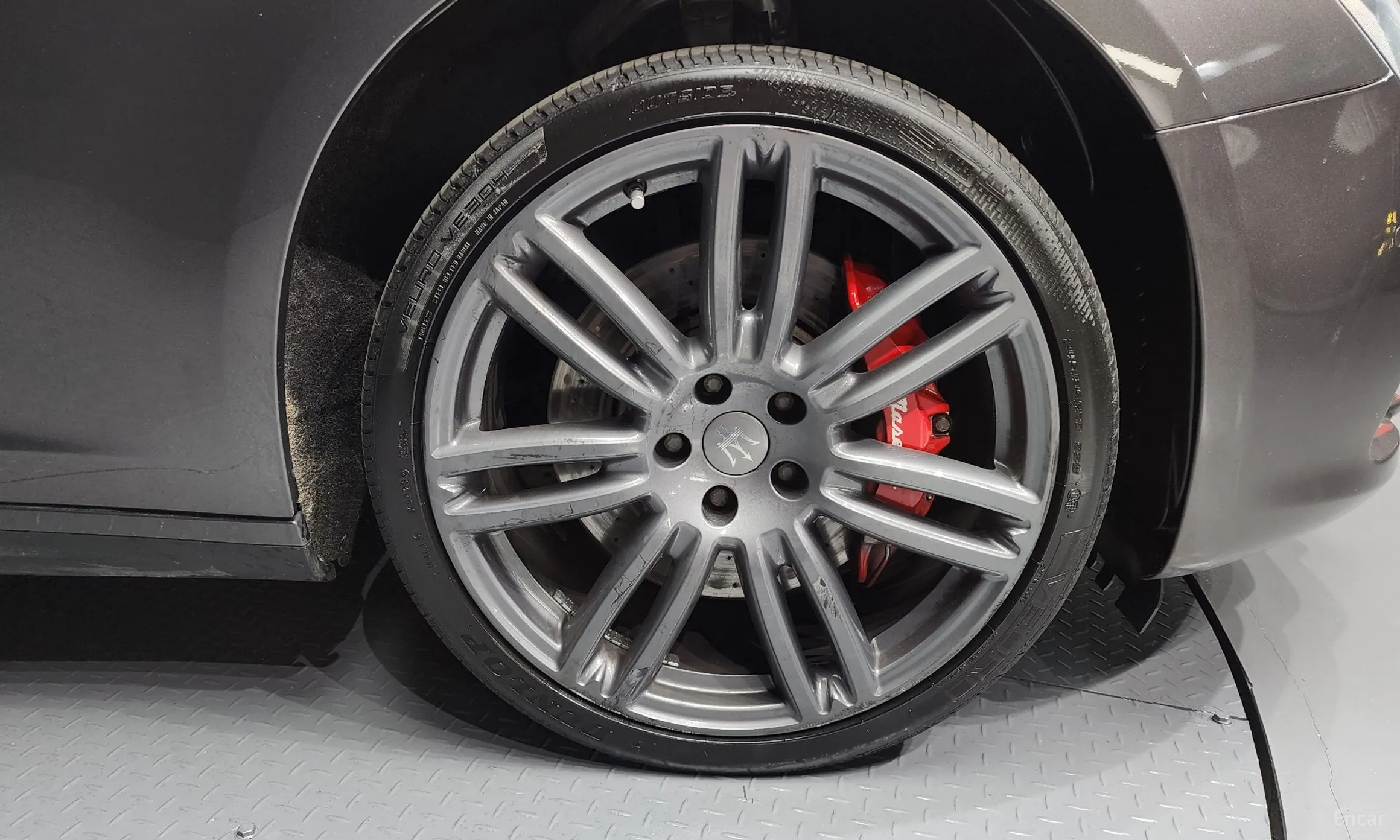 Maserati Ghibli превью 5