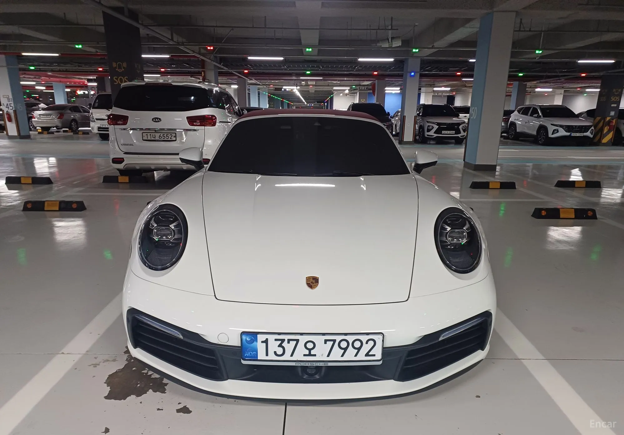 911 (992)