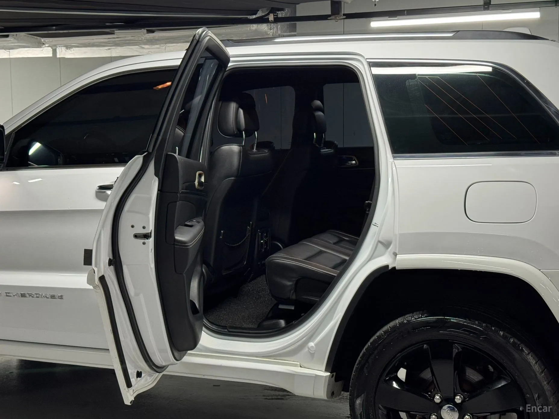 Jeep Grand Cherokee превью 19