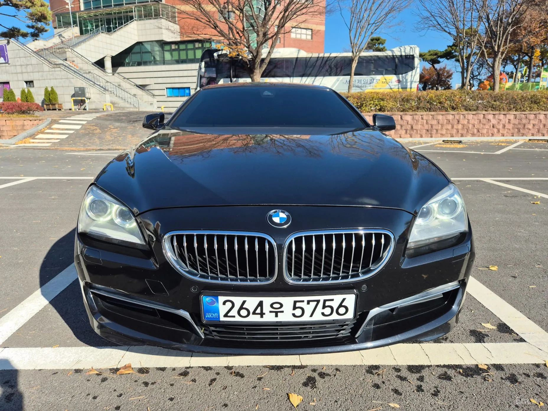 BMW 6 Series (F12)