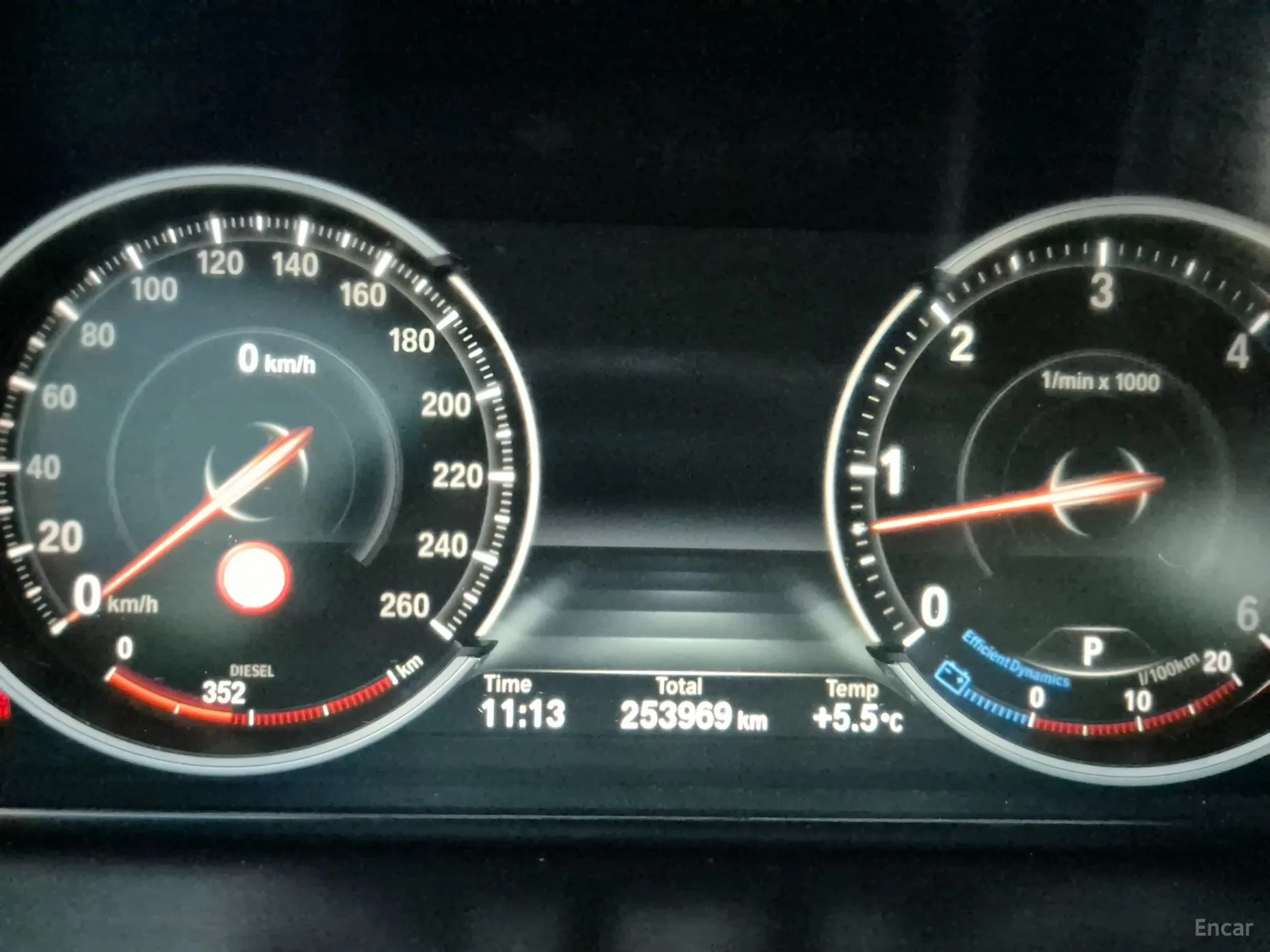 BMW 6 Series (F12) превью 15