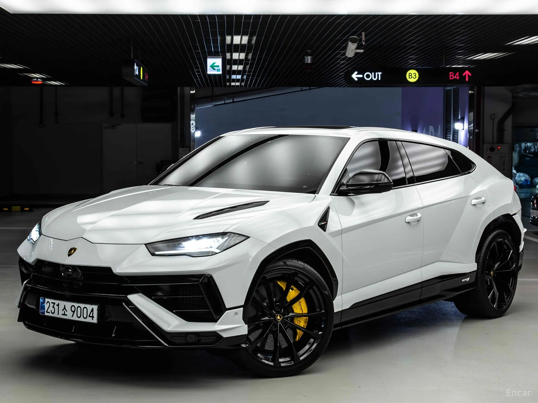 Lamborghini Urus превью 3