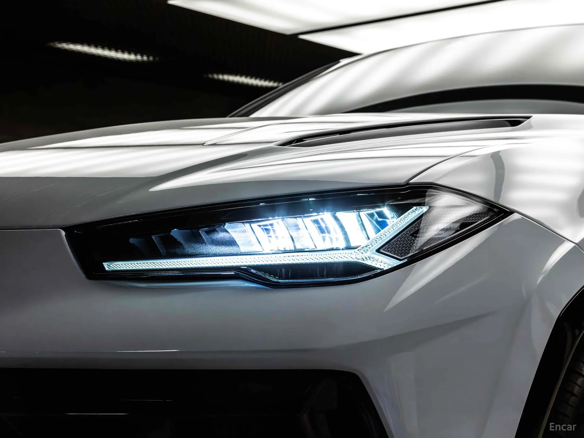 Lamborghini Urus превью 9
