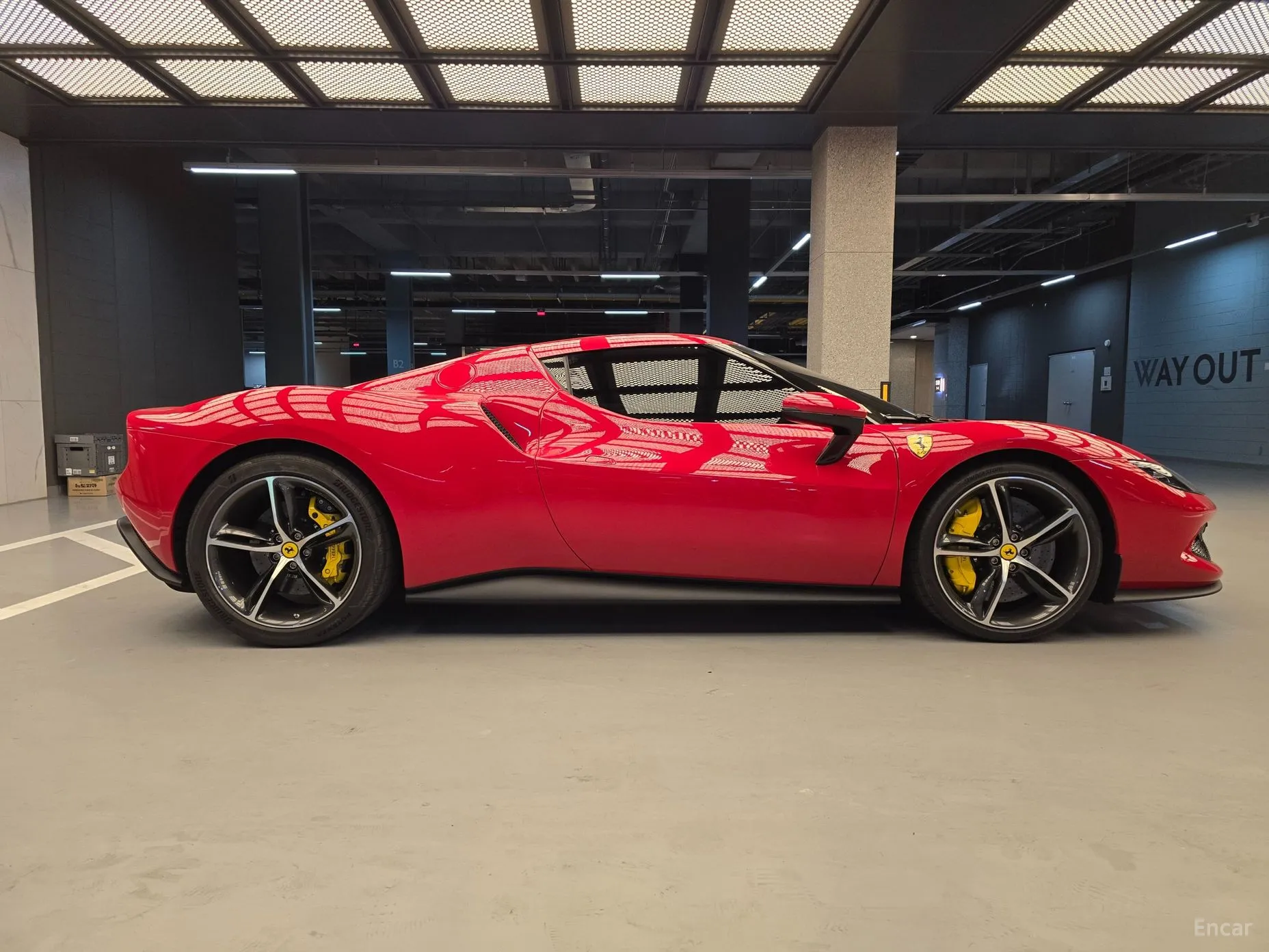 Ferrari 296 GTB превью 4
