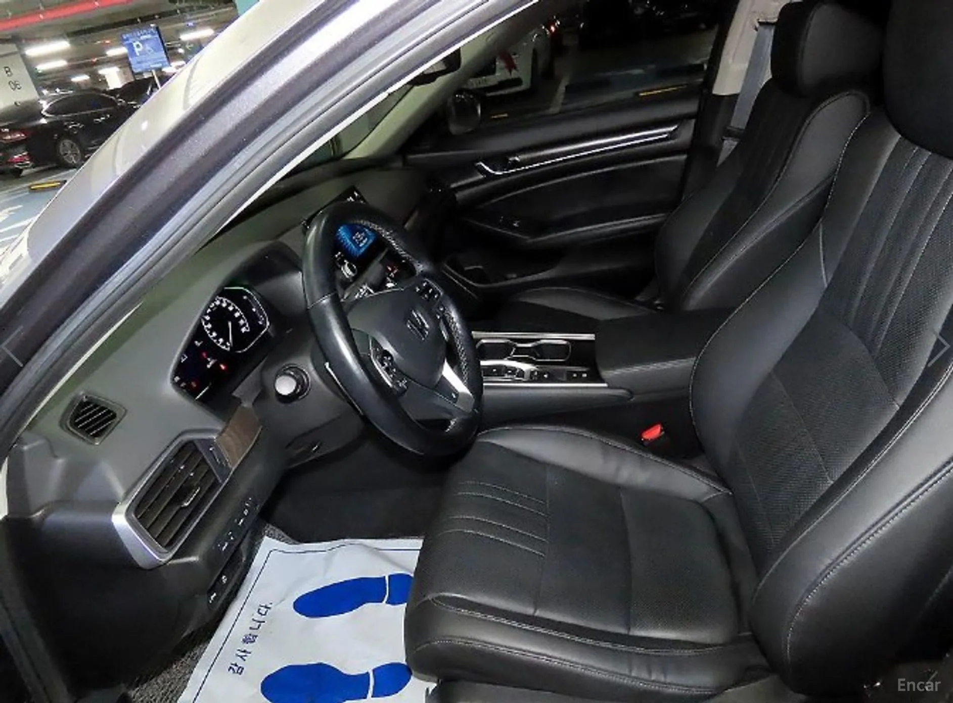 Honda Accord 10th Generation превью 6