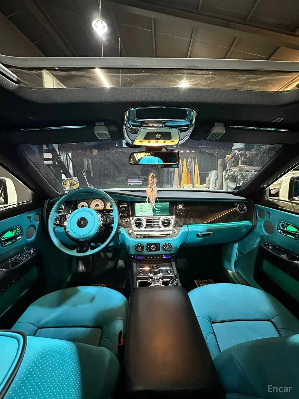 Rolls-Royce Ghost превью 3