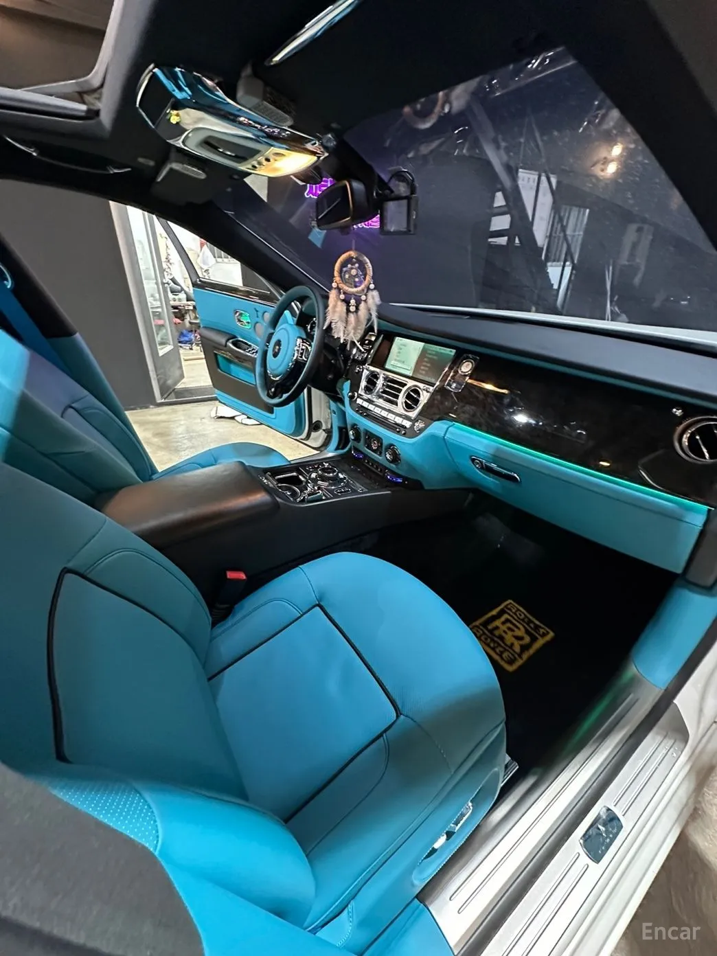 Rolls-Royce Ghost превью 4