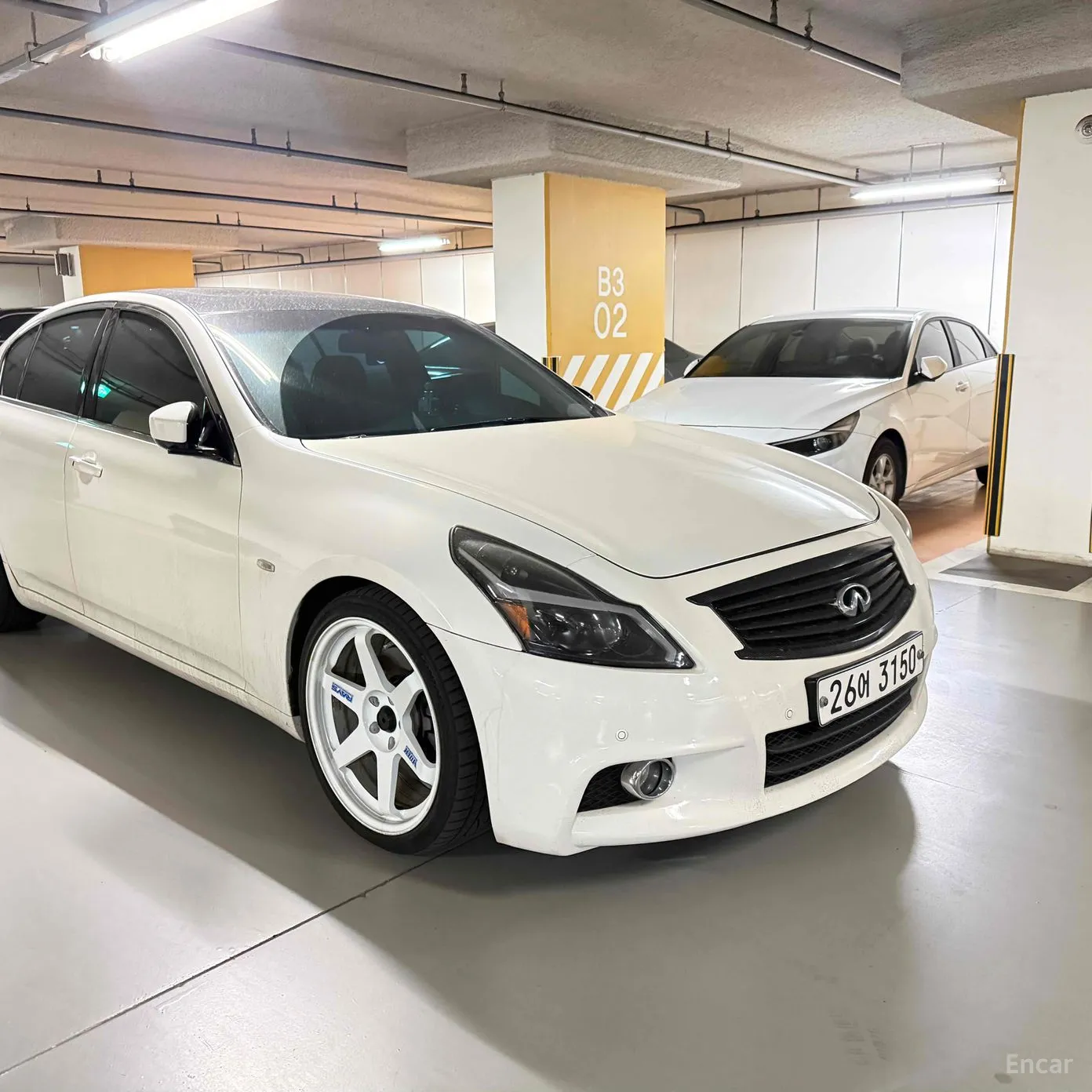 Infiniti G37