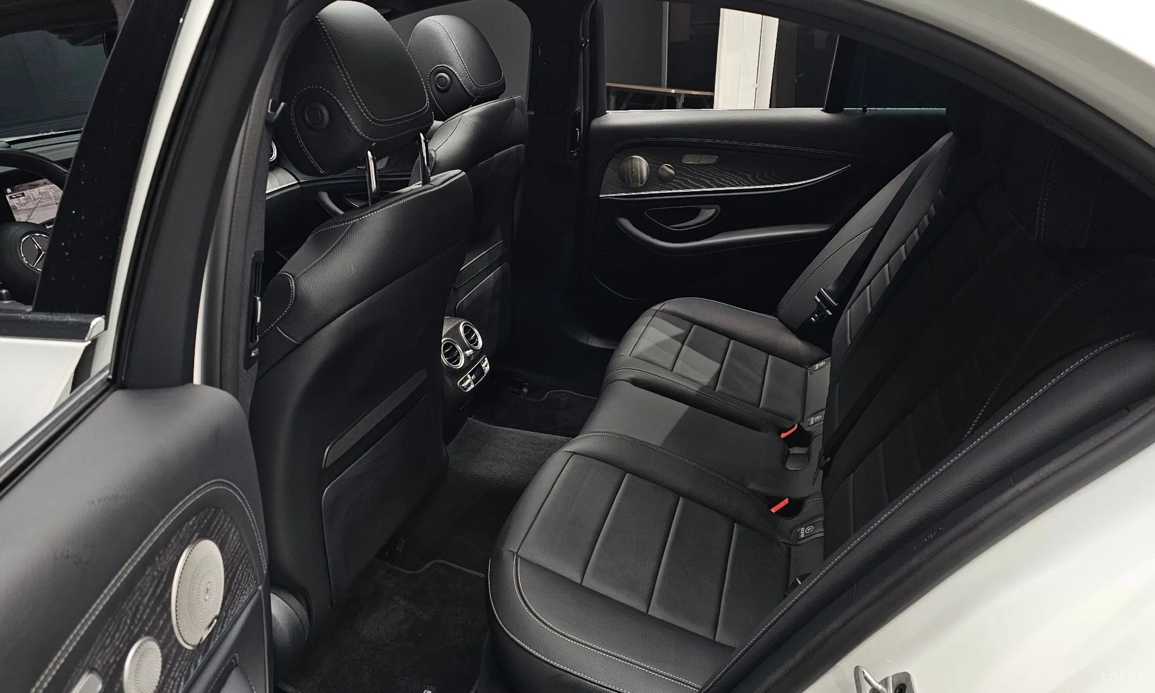 Mercedes Benz E-Class W213 превью 12