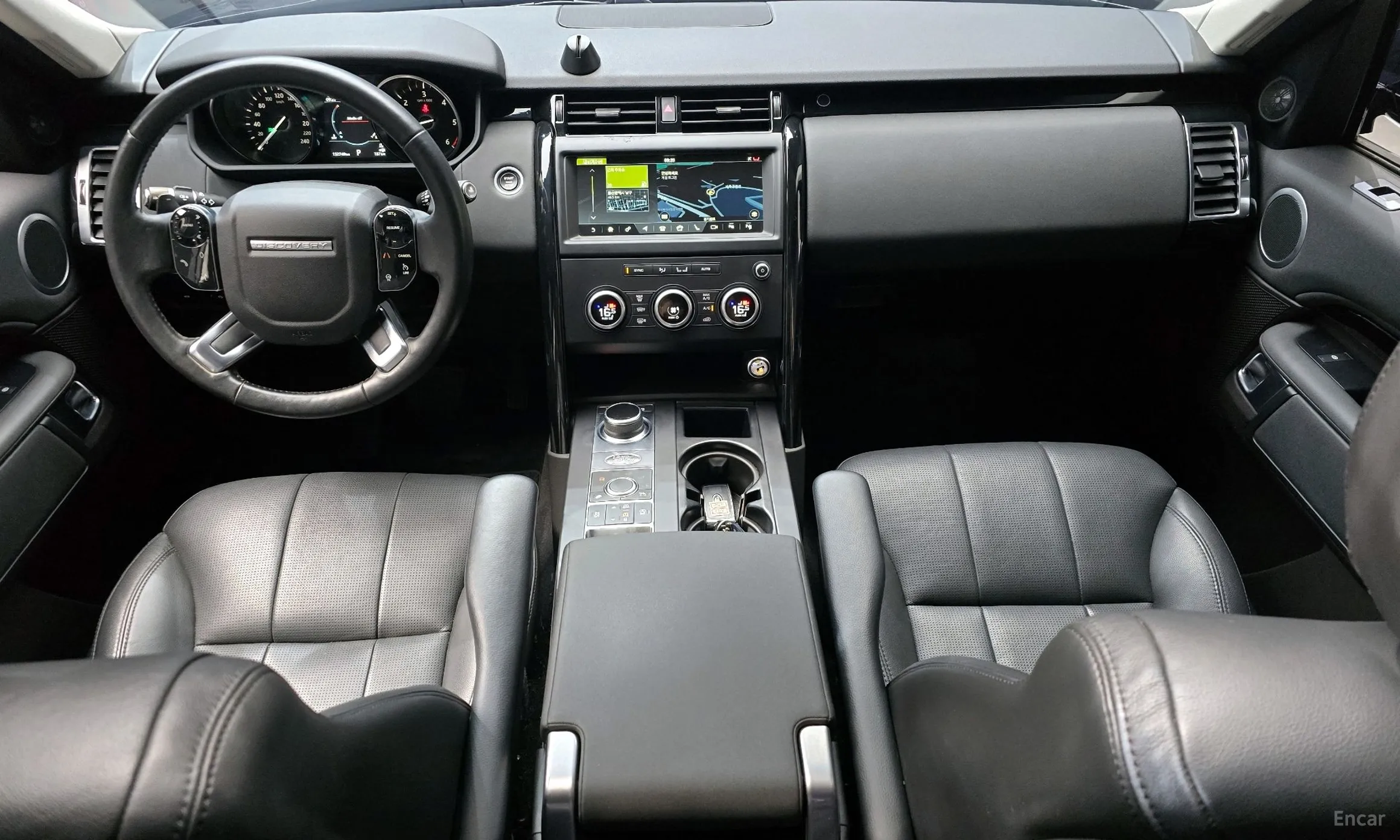 Land Rover Discovery 5 превью 7