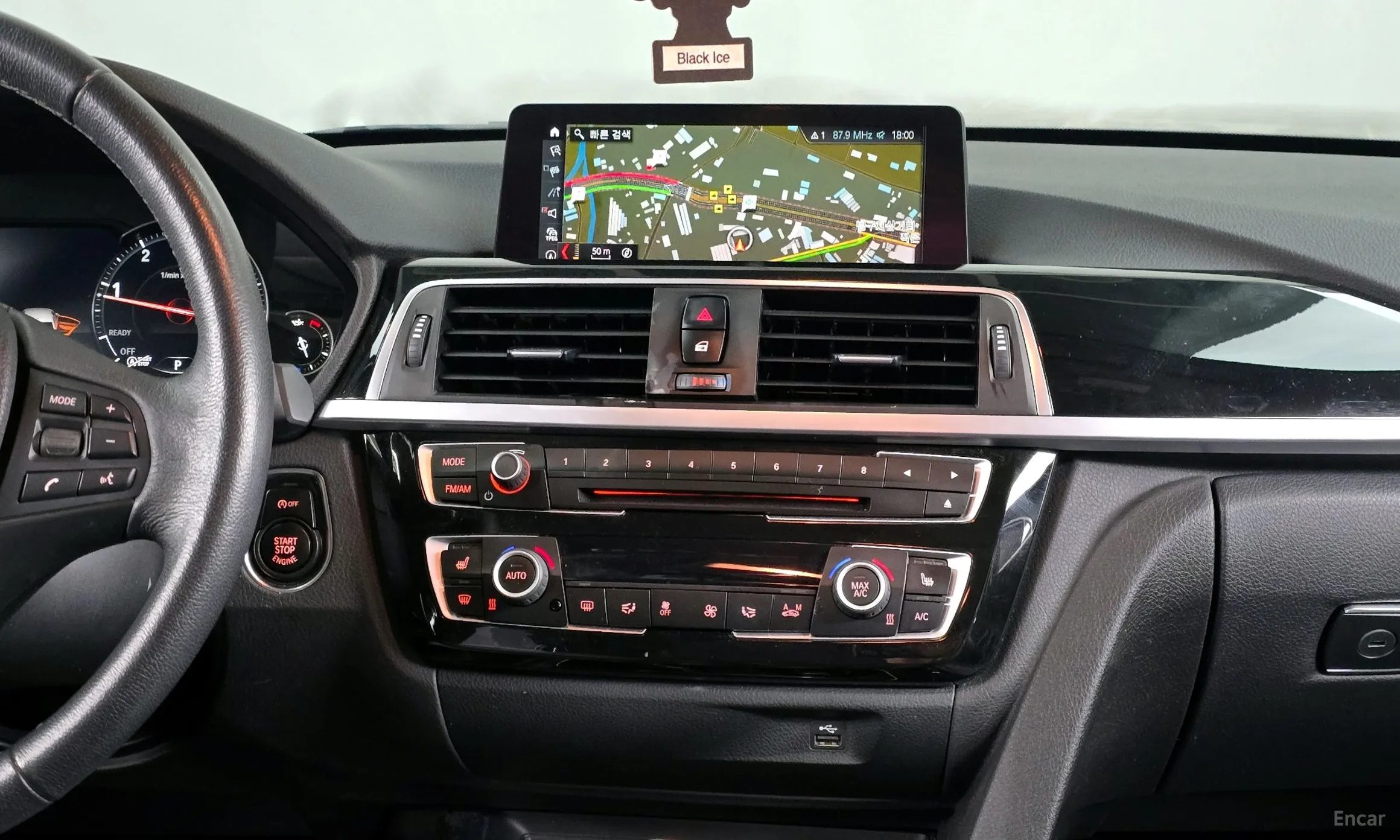 BMW 3 Series (F30) превью 14