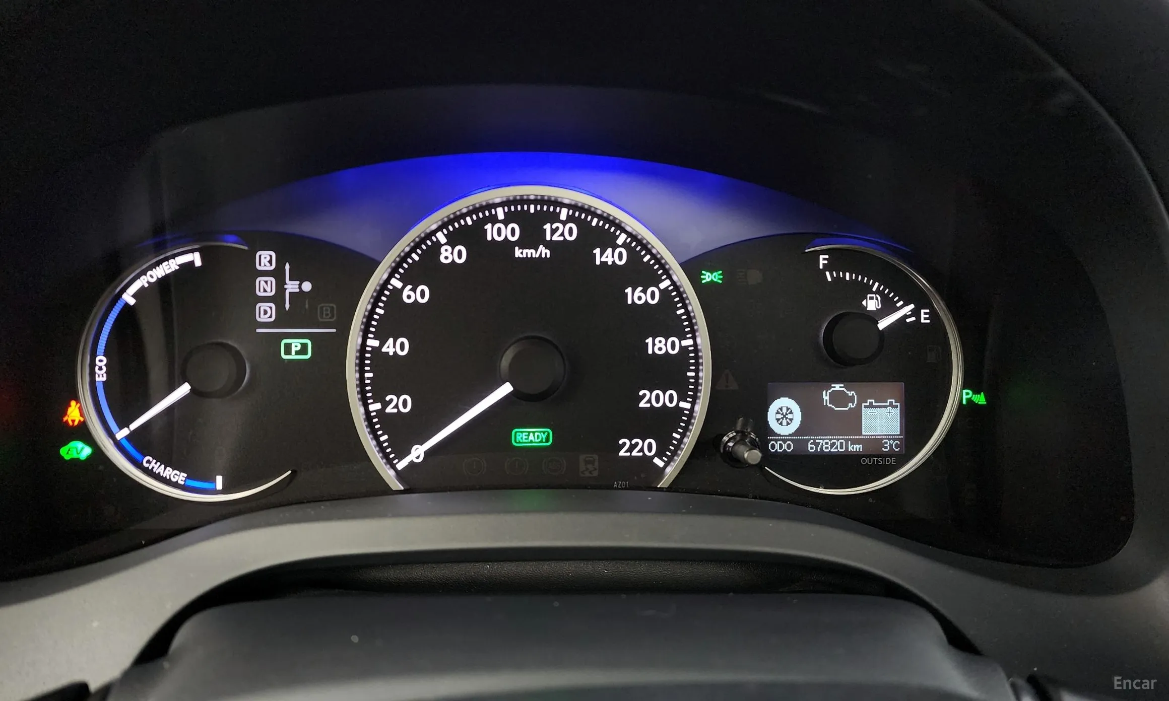 Lexus CT200h превью 8