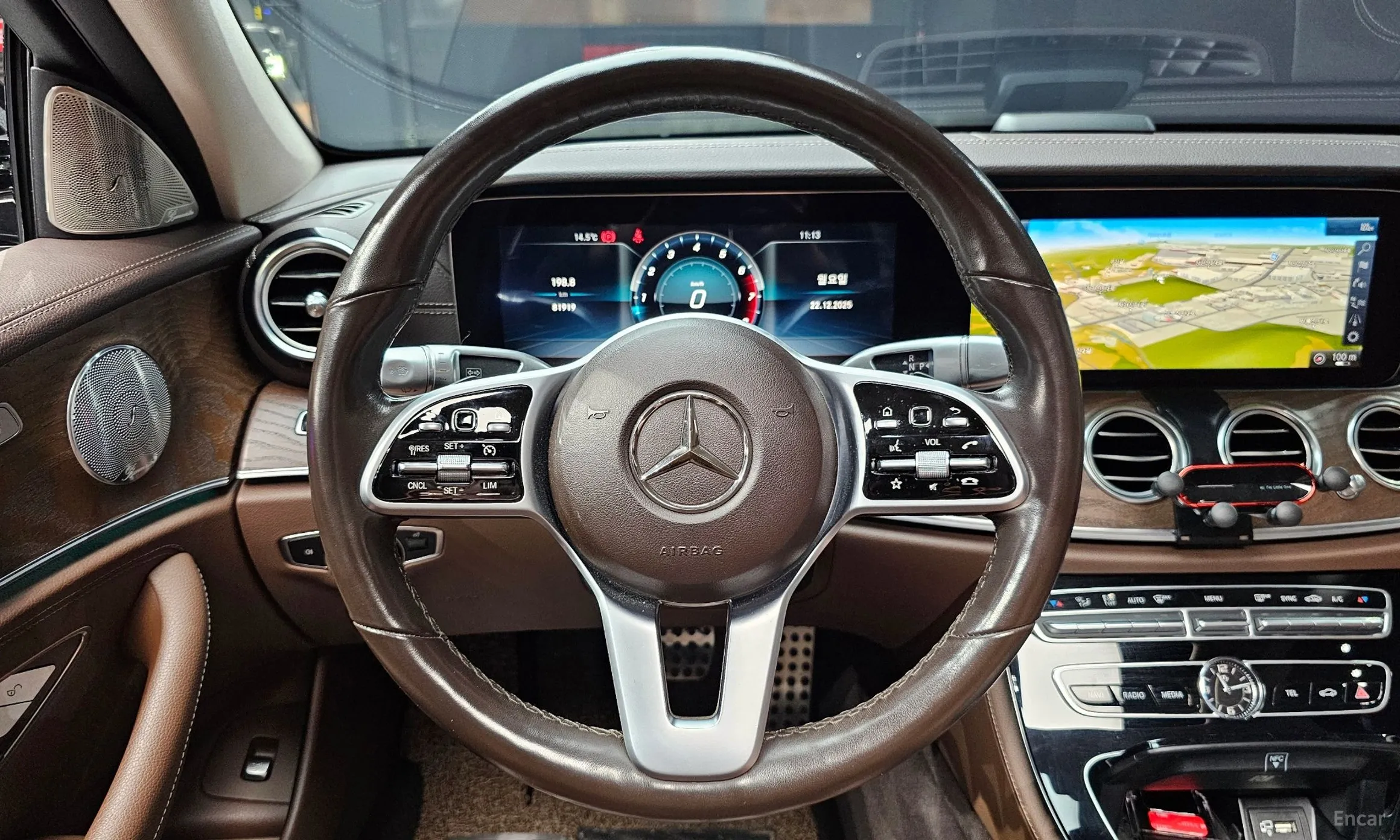 Mercedes Benz E-Class W213 превью 13