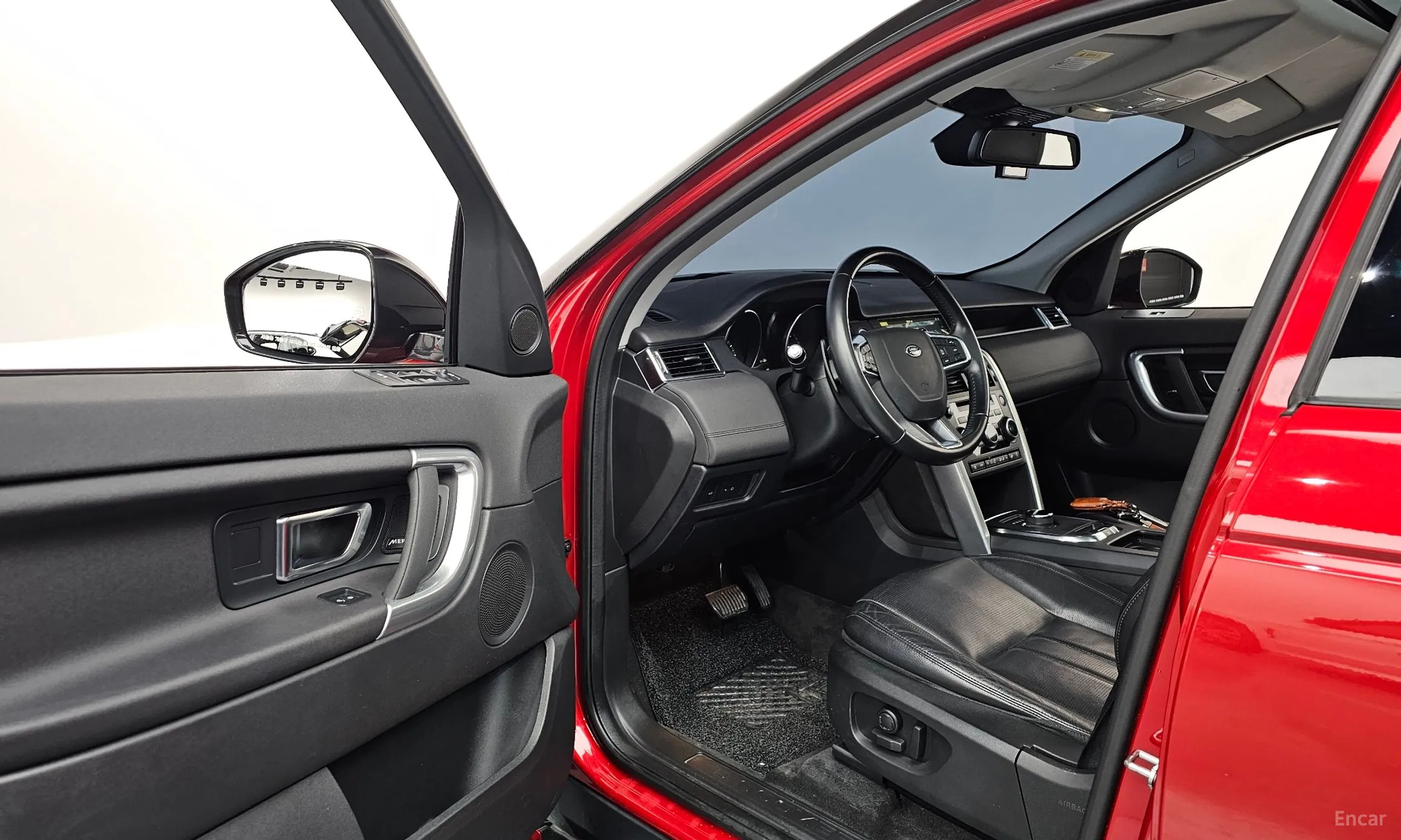 Land Rover Discovery Sports превью 10