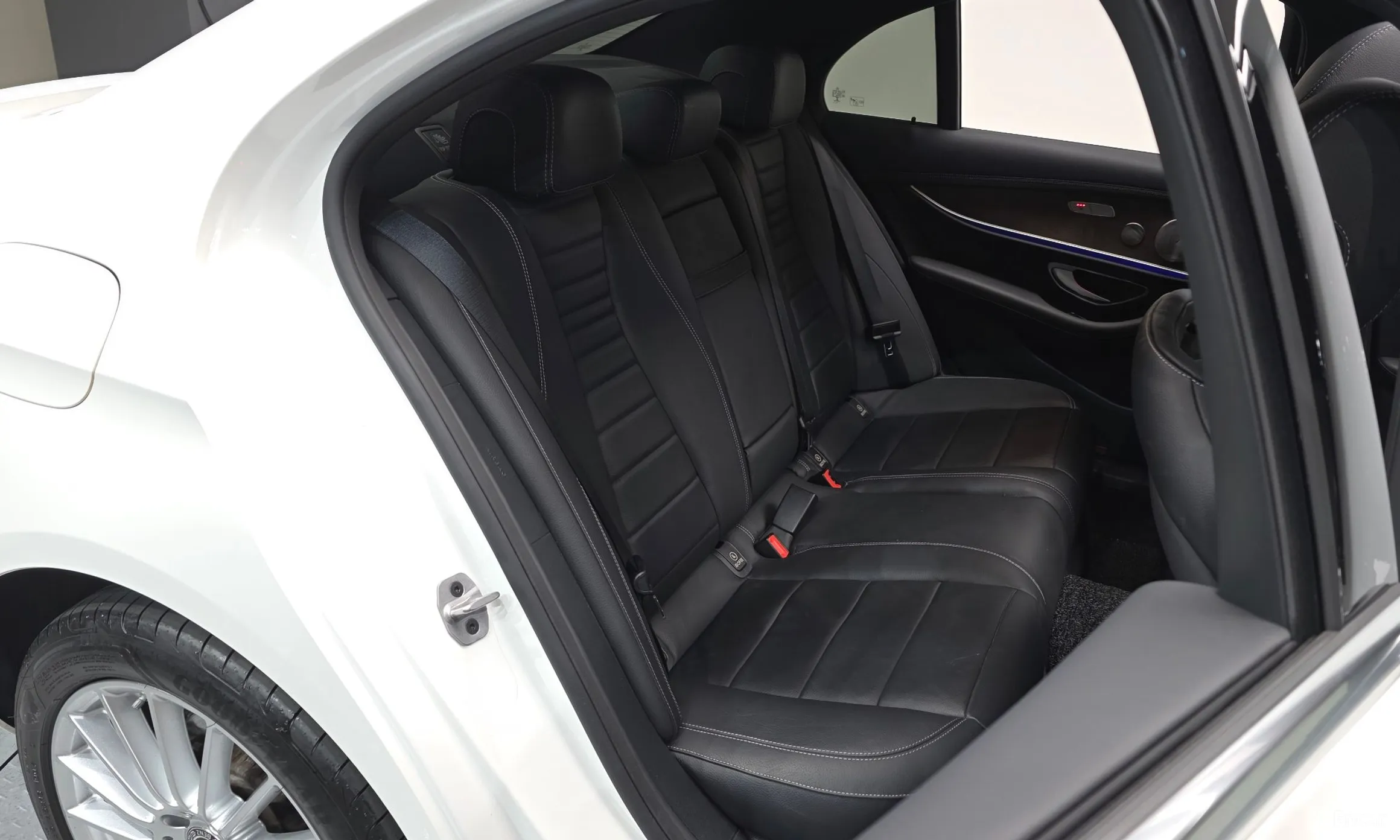 Mercedes Benz E-Class W213 превью 11