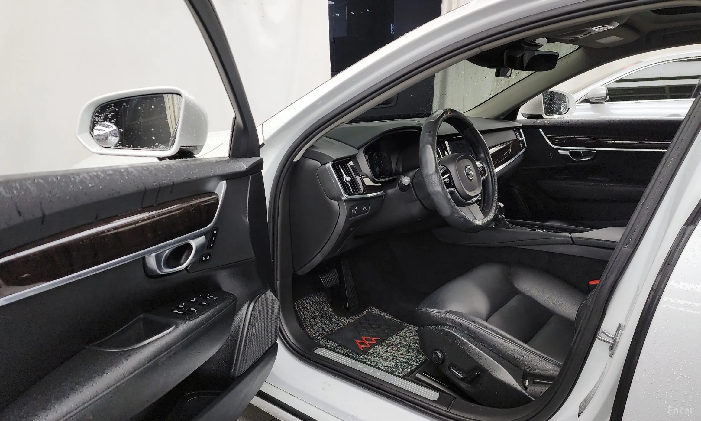 Volvo S90 превью 10