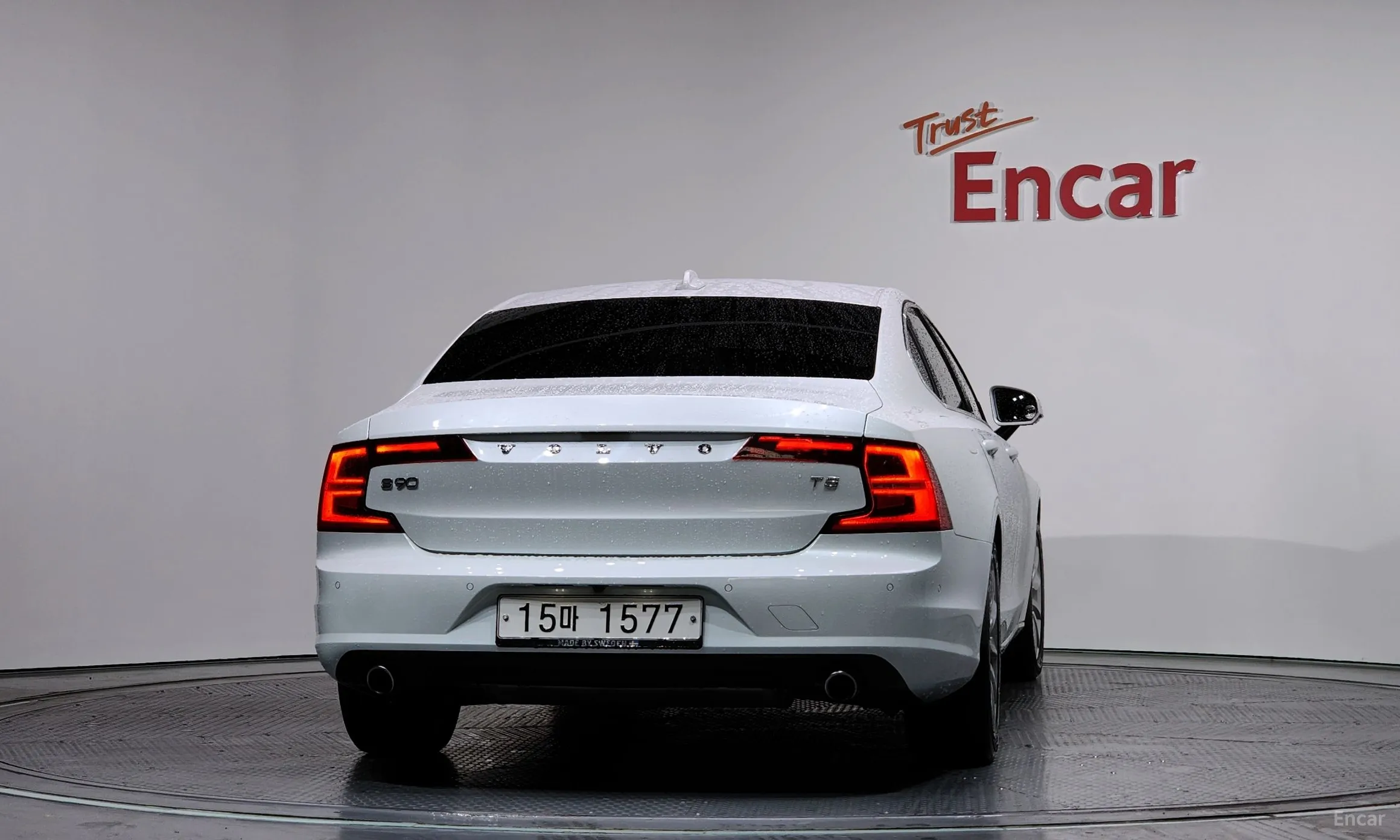 Volvo S90 превью 4