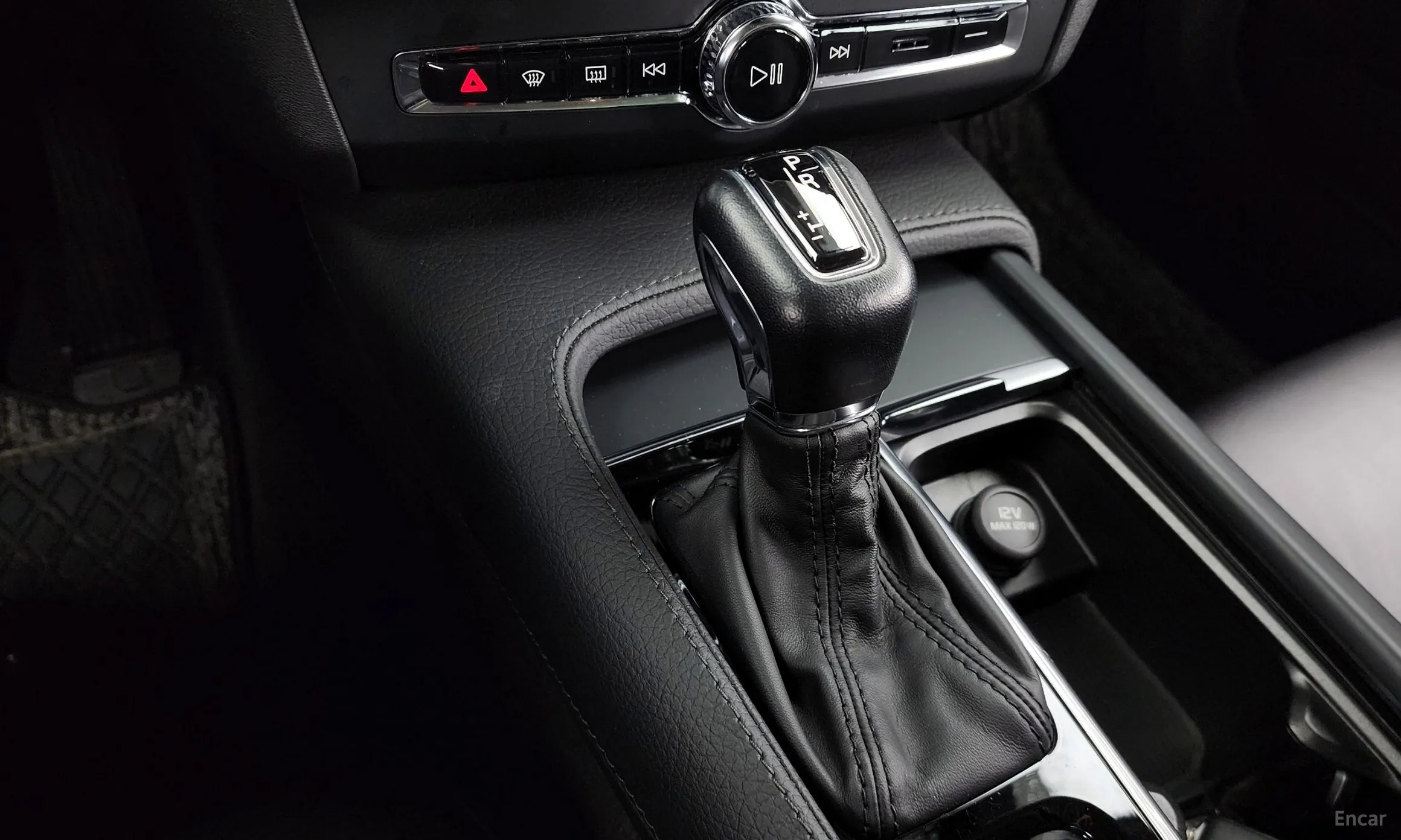 Volvo S90 превью 9