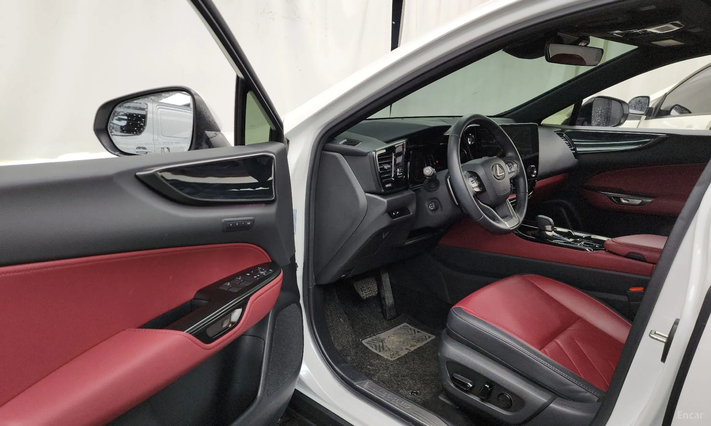 Lexus NX350h Gen 2 превью 10