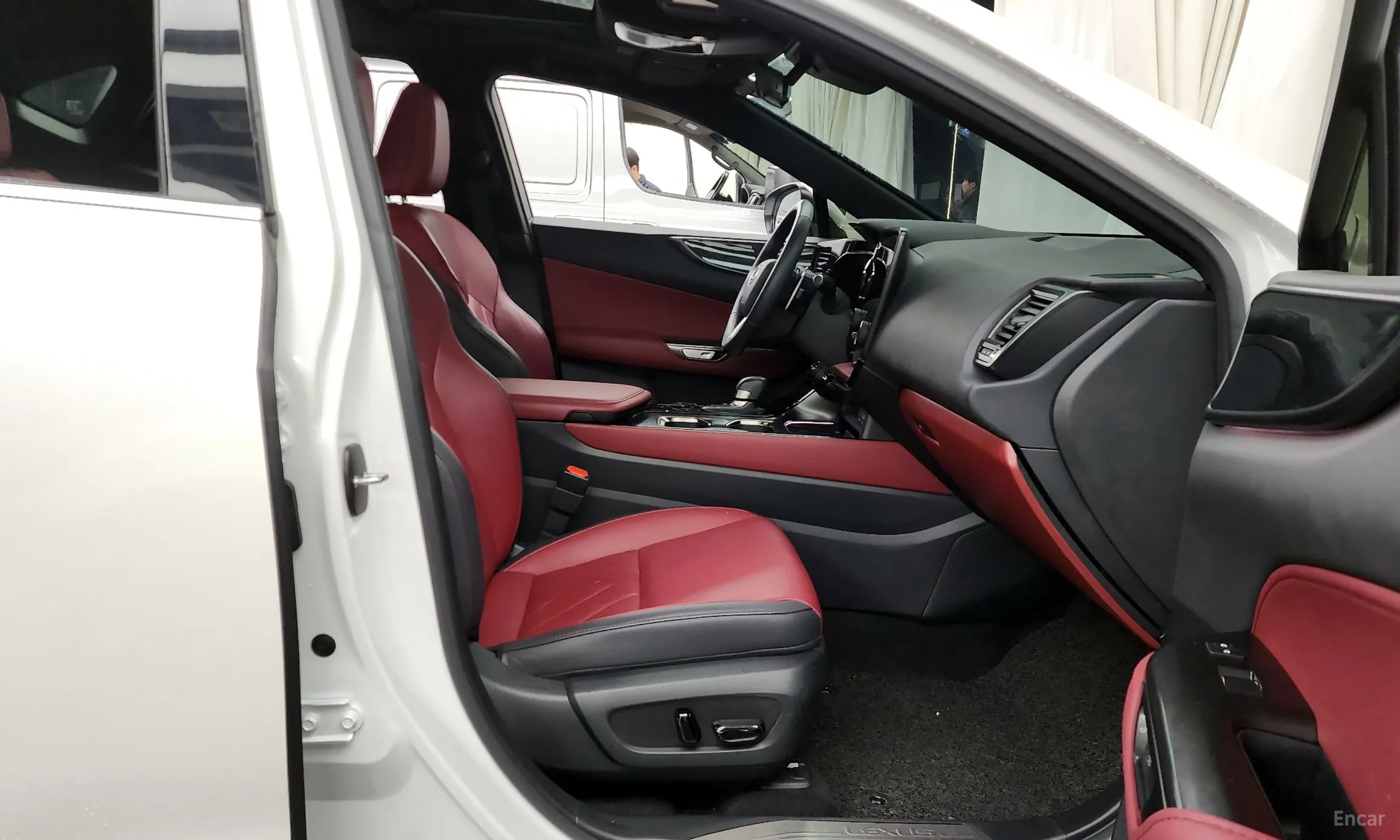 Lexus NX350h Gen 2 превью 11