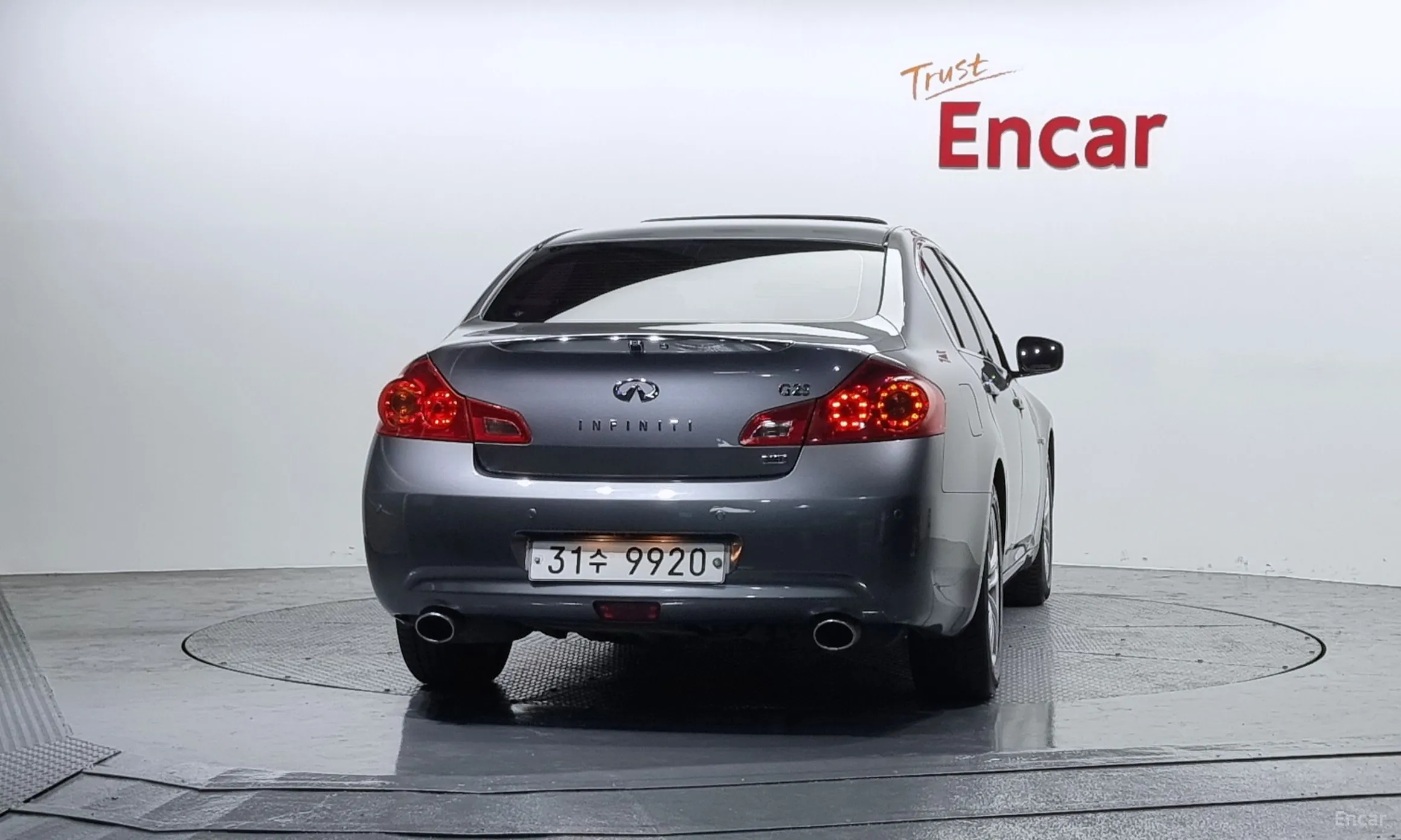 Infiniti G25 превью 4