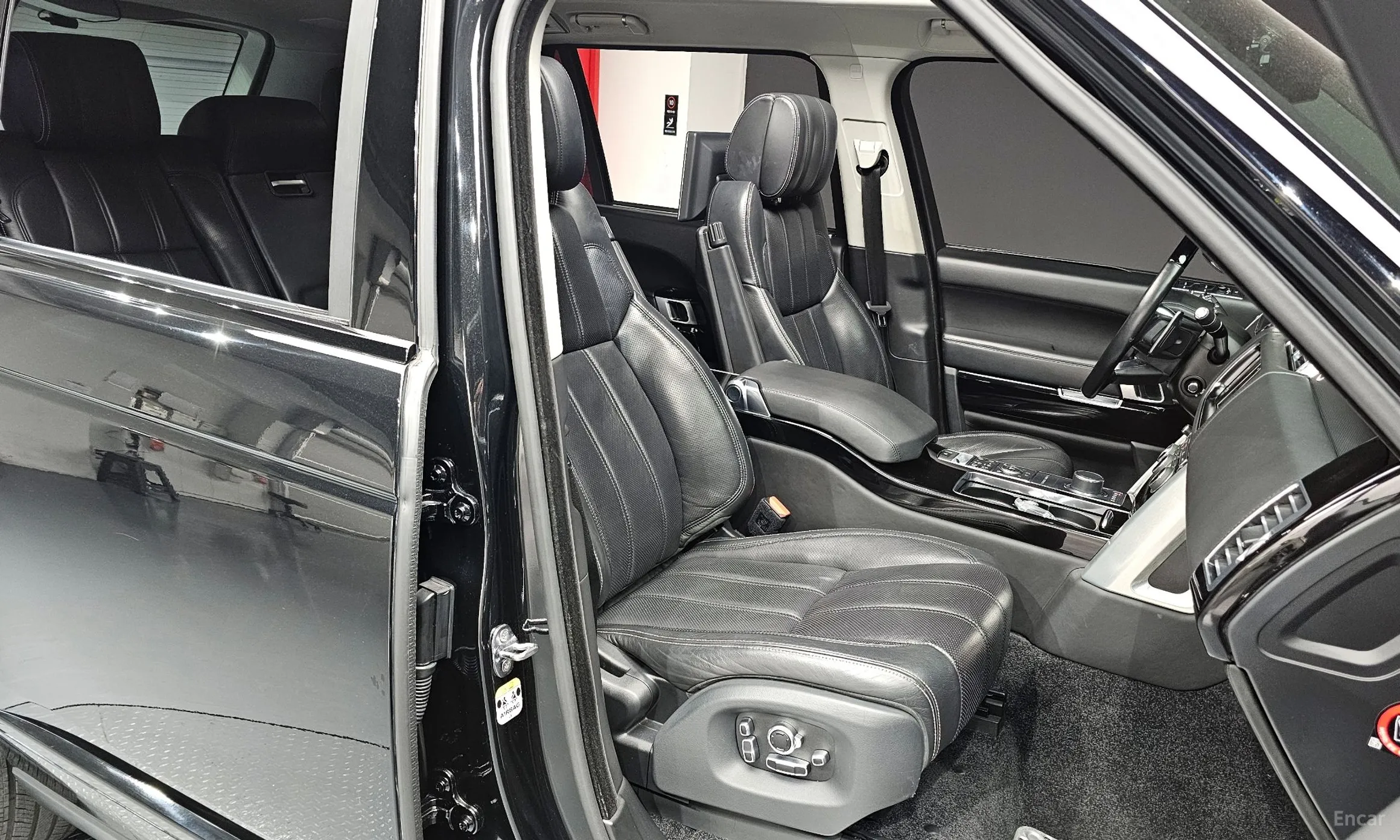 Land Rover Range Rover 4th Generation превью 12