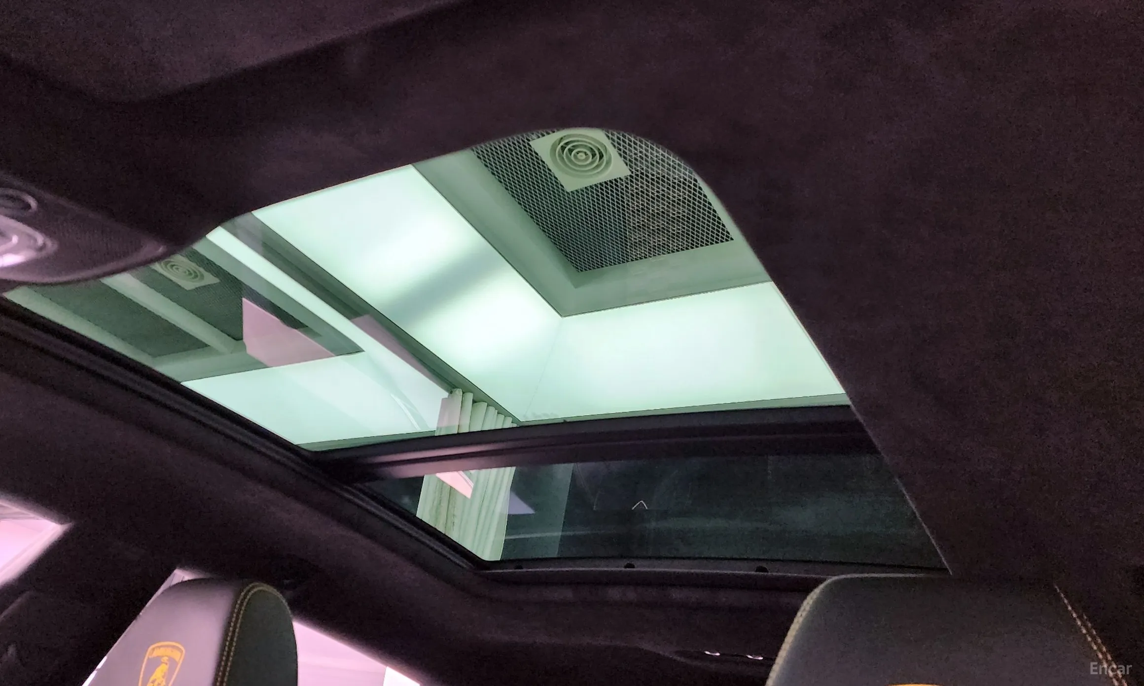 Lamborghini Urus превью 18