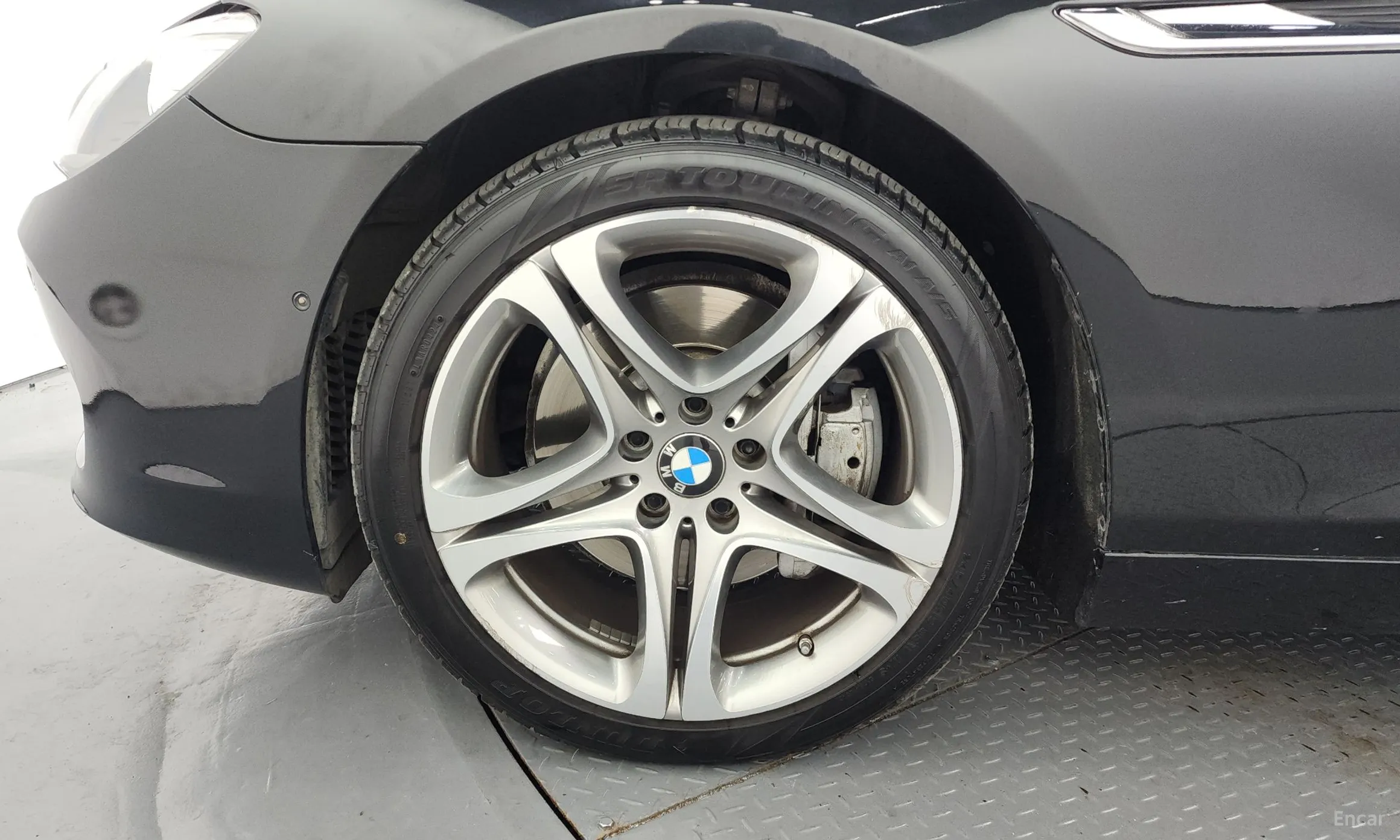 BMW 6 Series (F12) превью 5